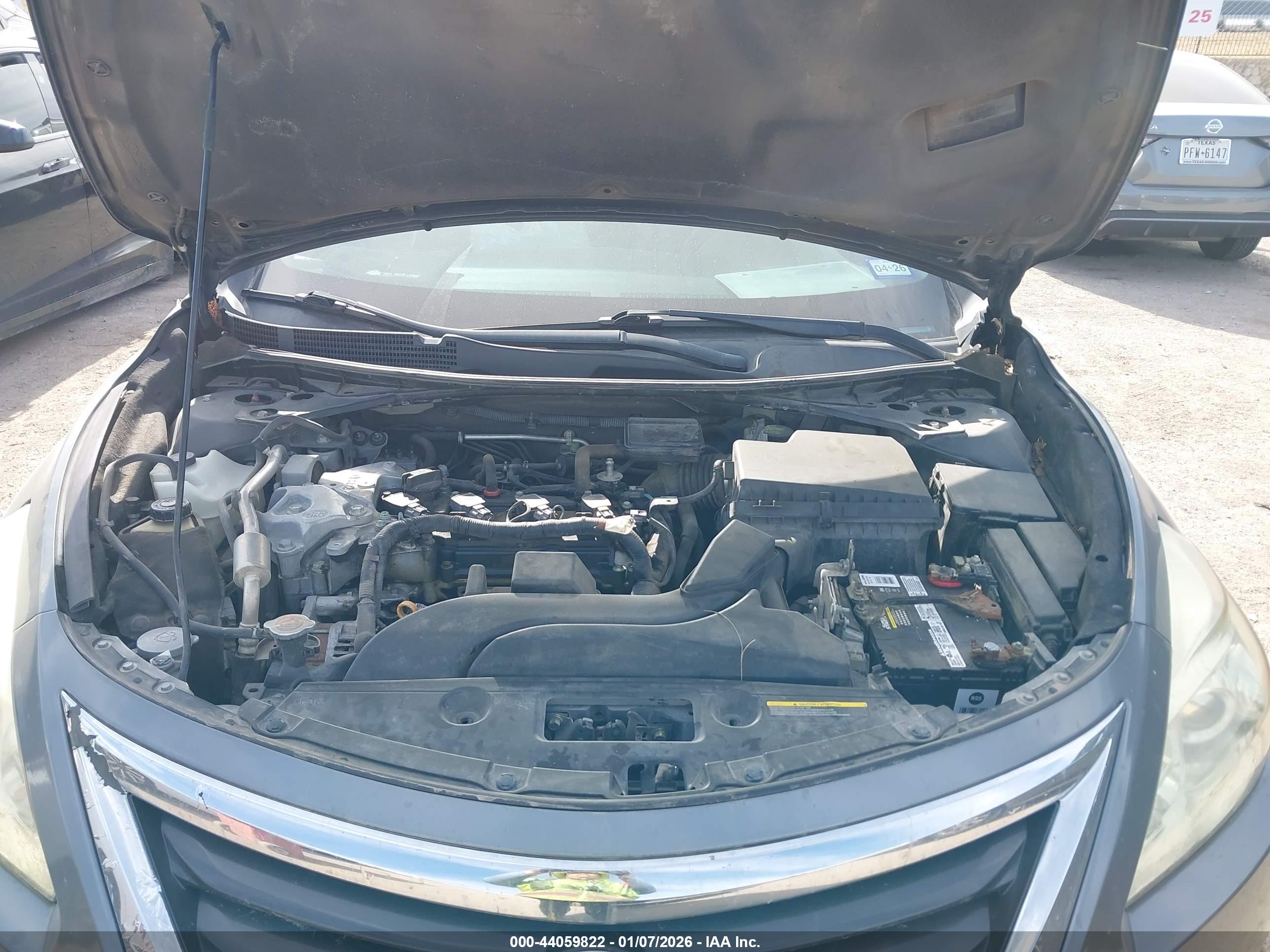 NISSAN ALTIMA image 10
