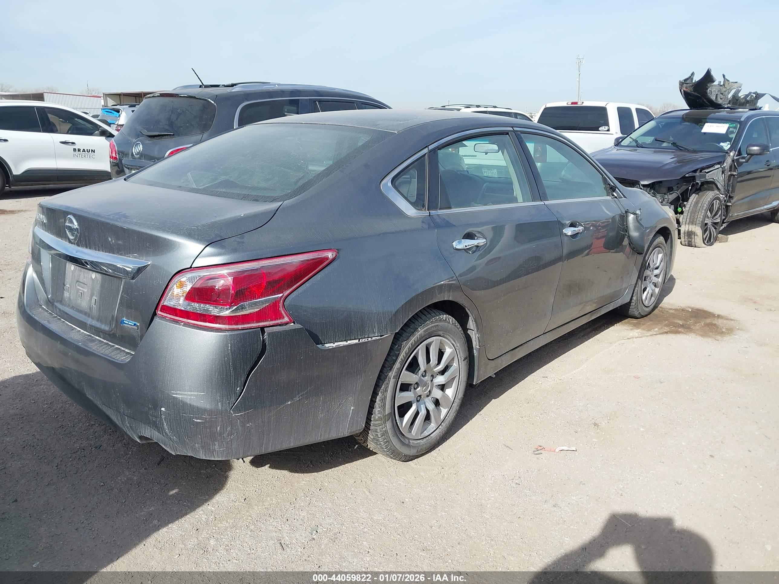 NISSAN ALTIMA image 6
