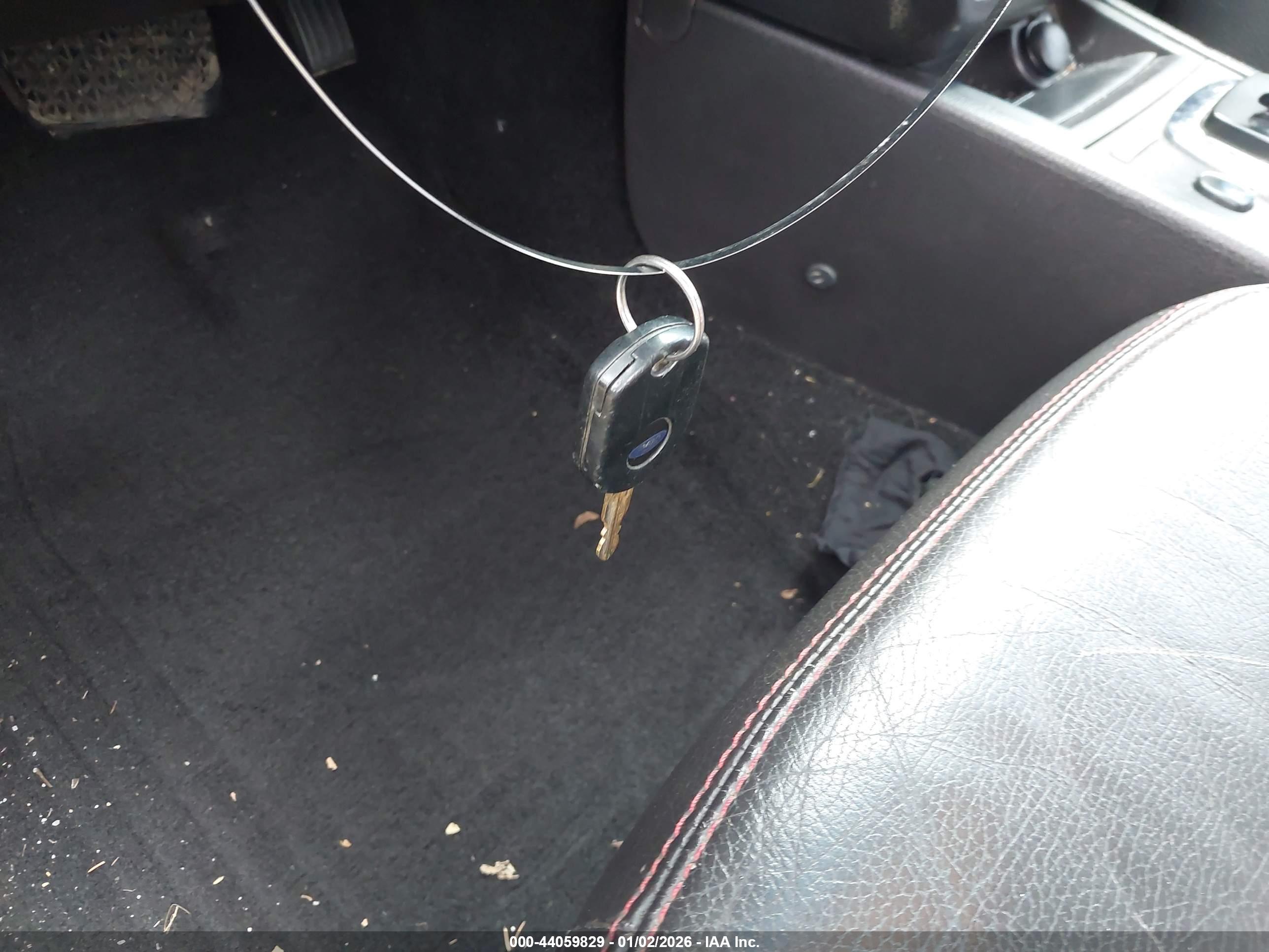 FORD FUSION image 11