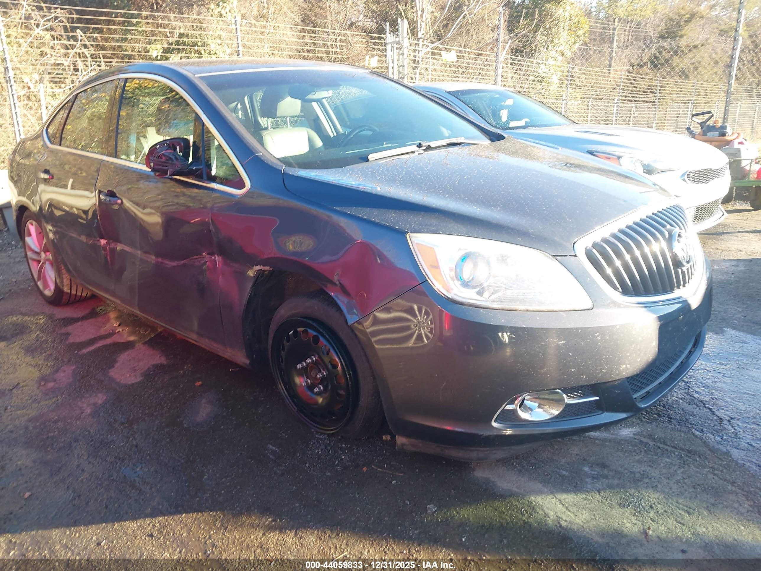 BUICK VERANO image 6