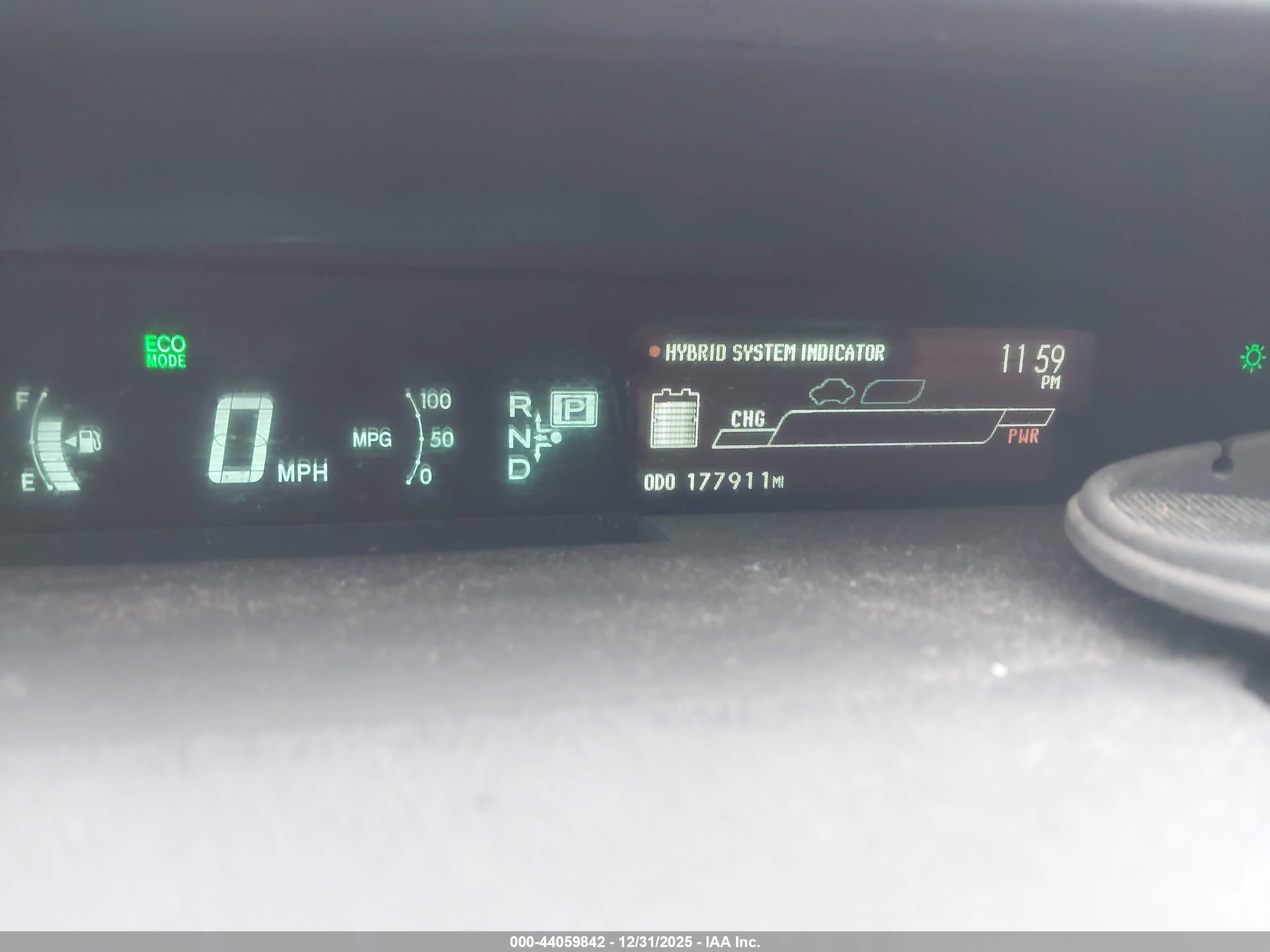 TOYOTA PRIUS image 7