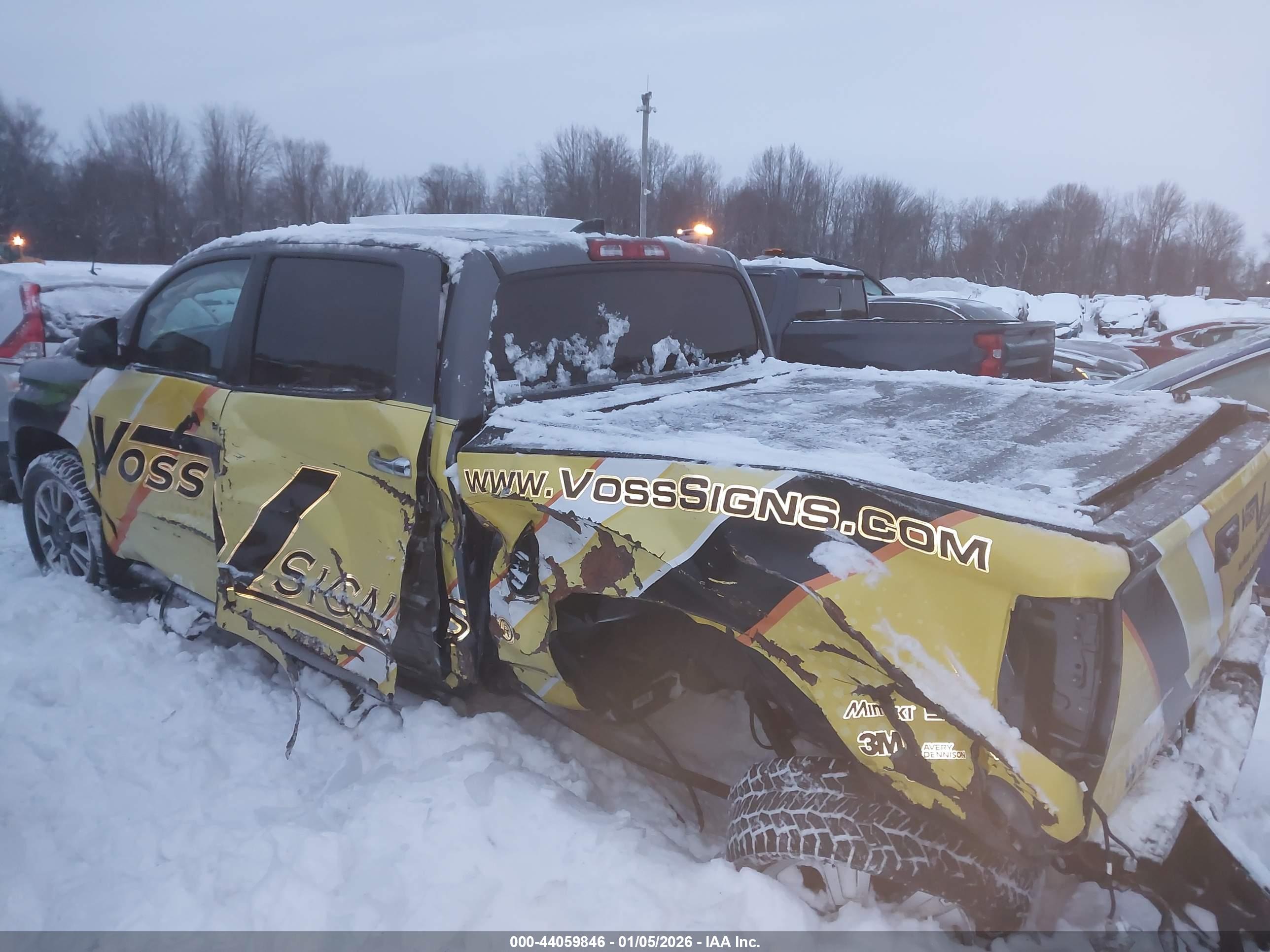 TOYOTA TUNDRA image 3