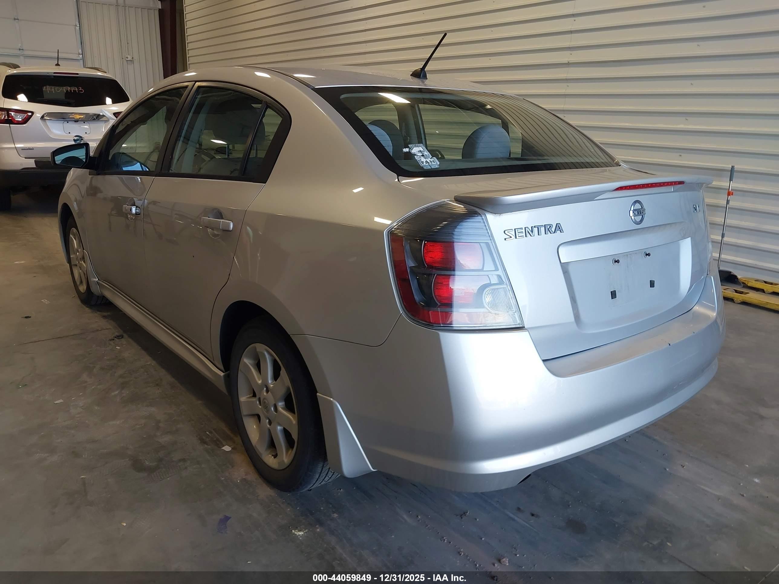 NISSAN SENTRA image 3