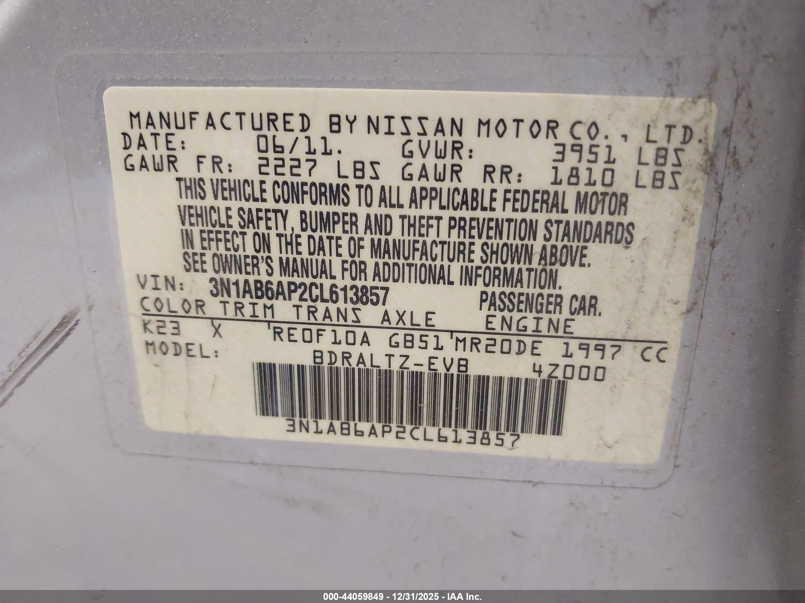 NISSAN SENTRA image 9