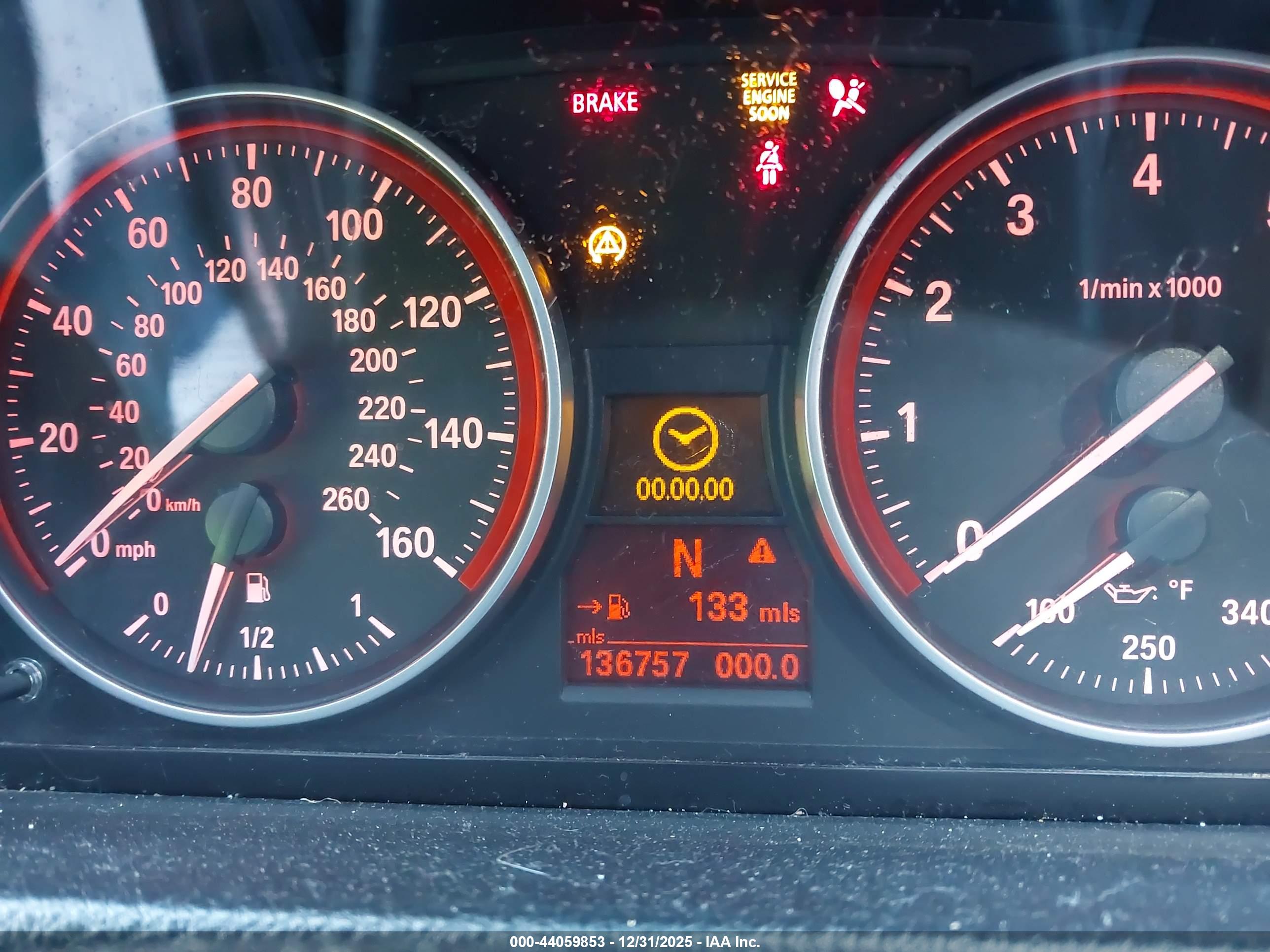 BMW 328I image 7