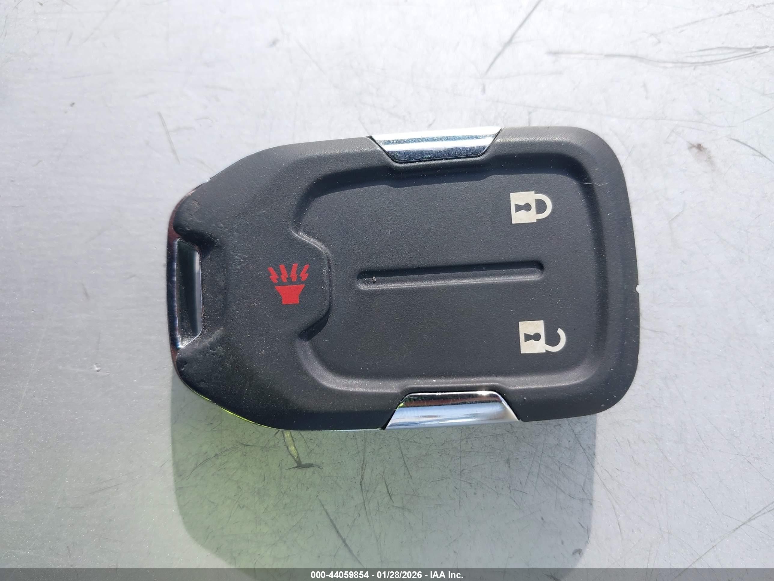 GMC TERRAIN image 11