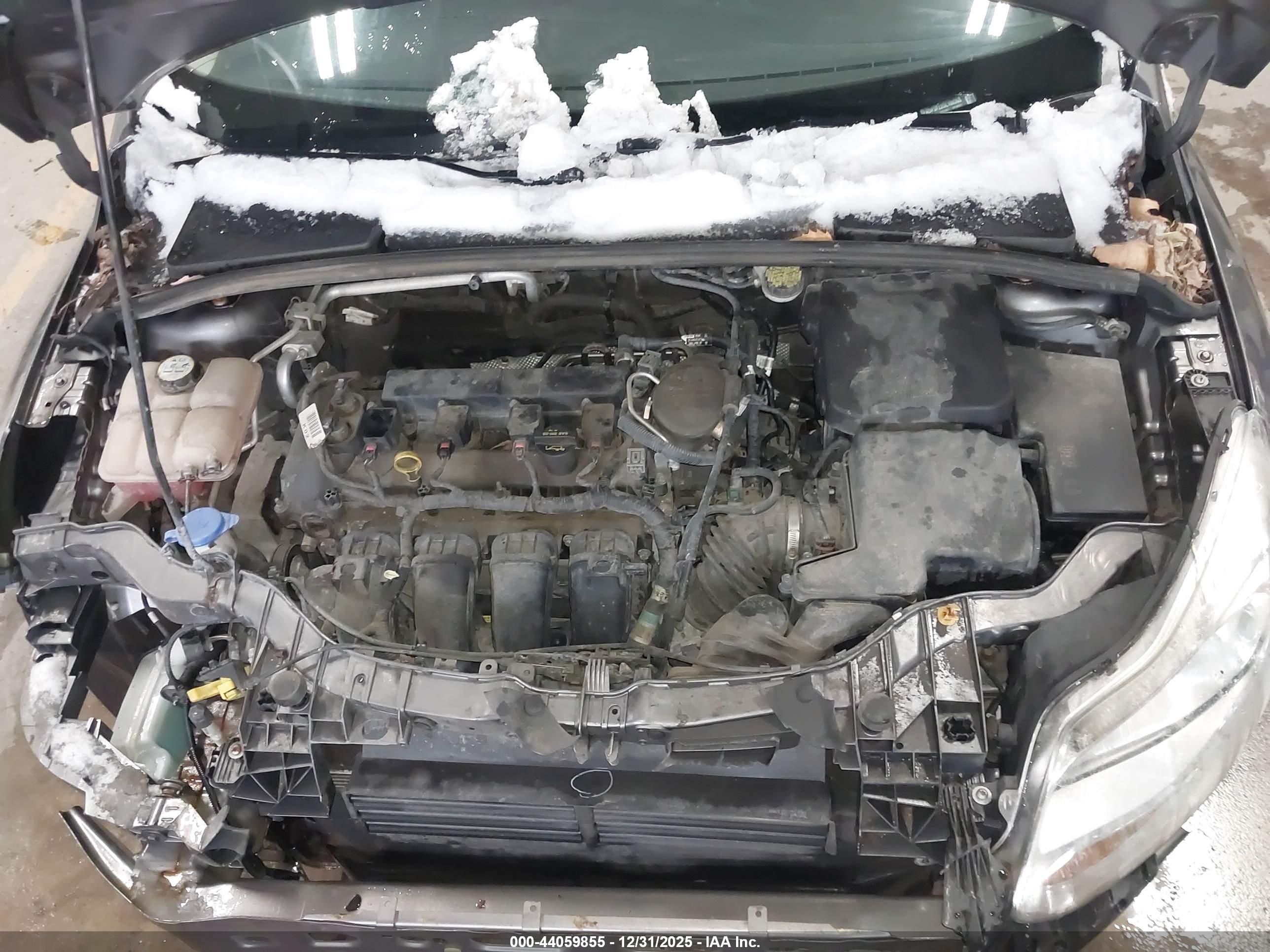 FORD FOCUS image 10