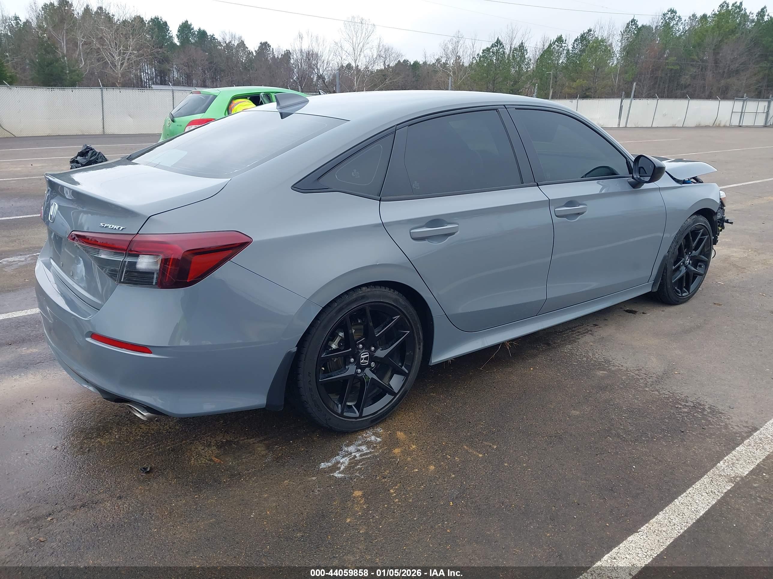 HONDA CIVIC image 4