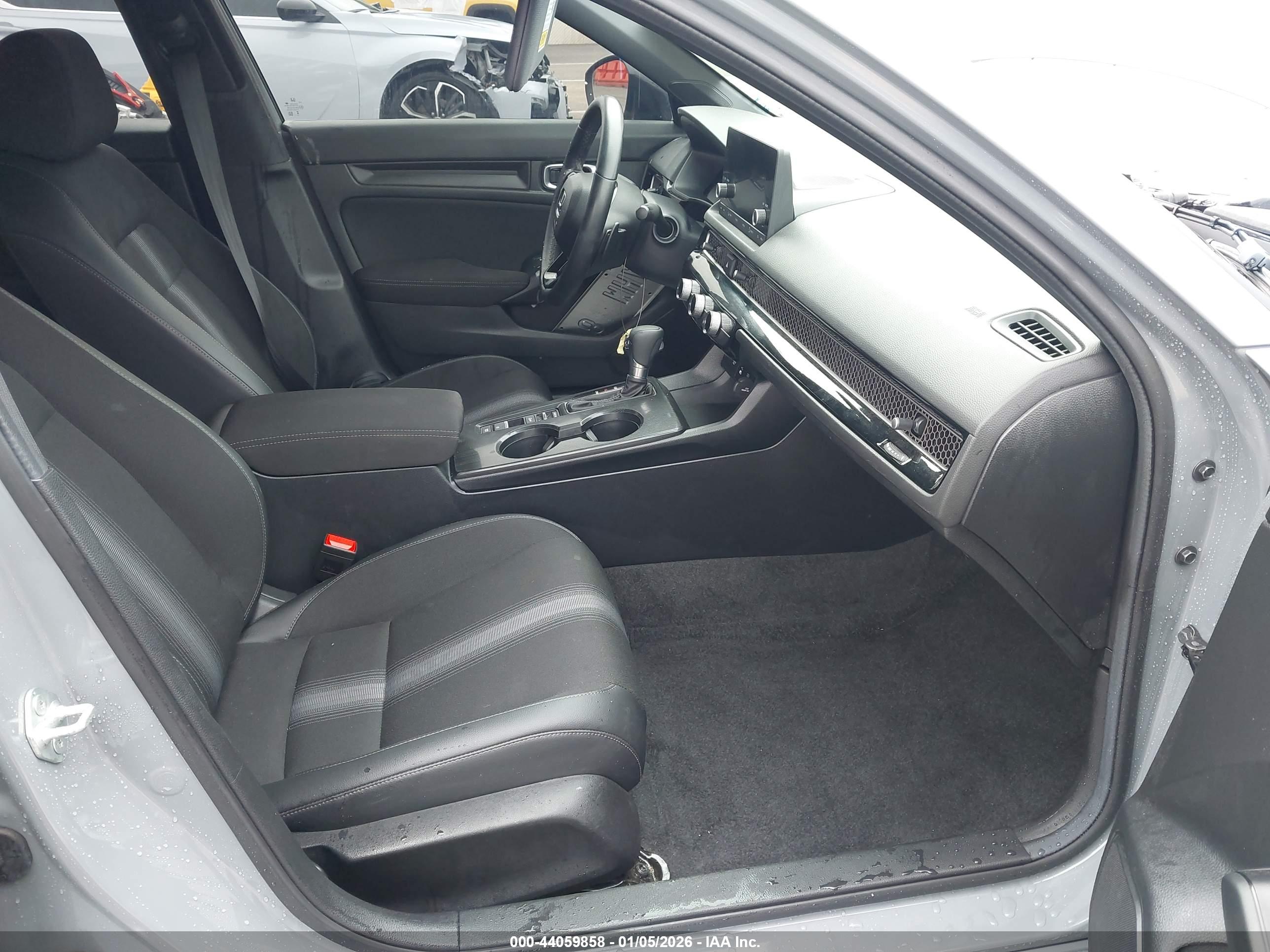 HONDA CIVIC image 5