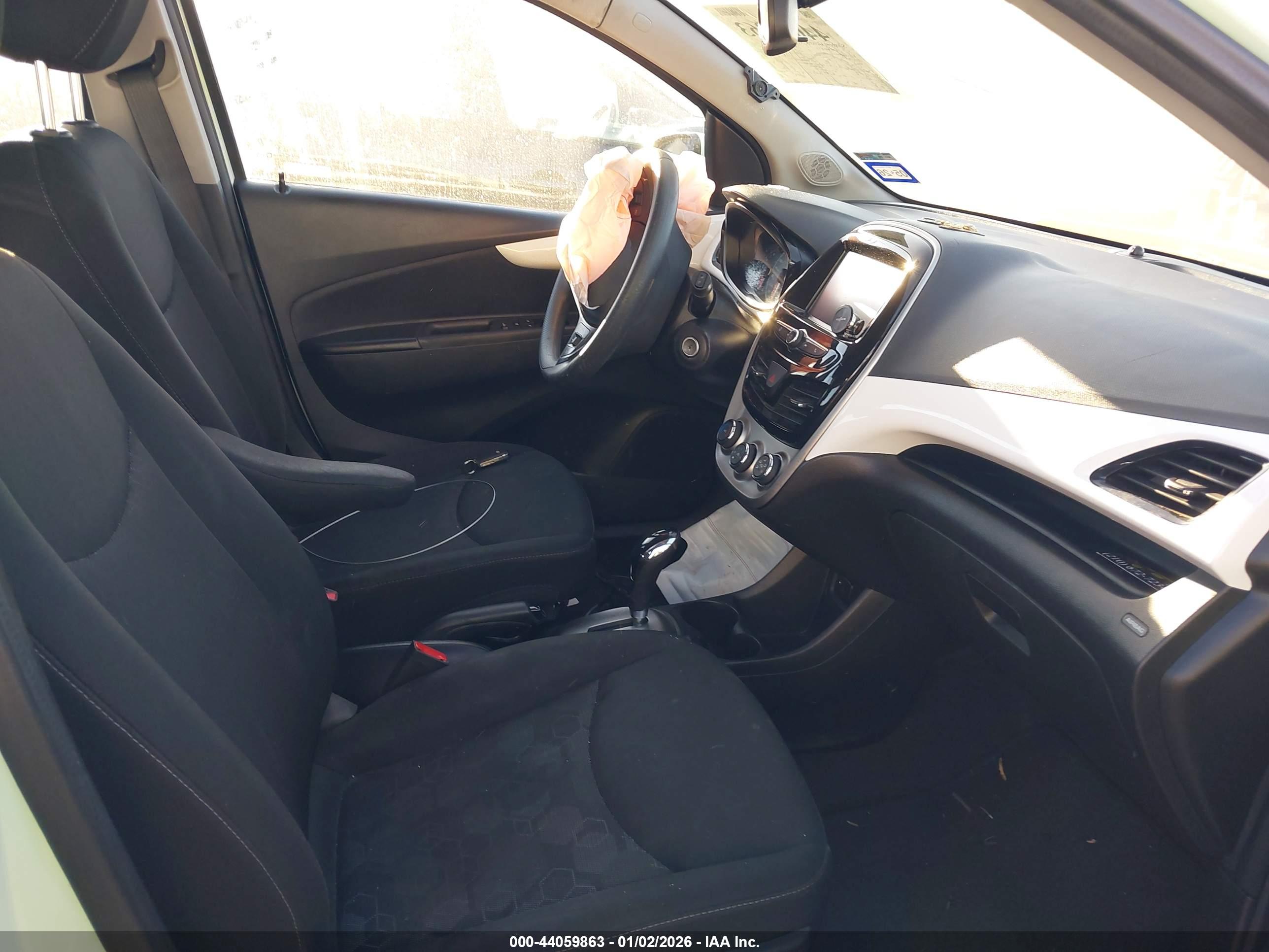 CHEVROLET SPARK image 5