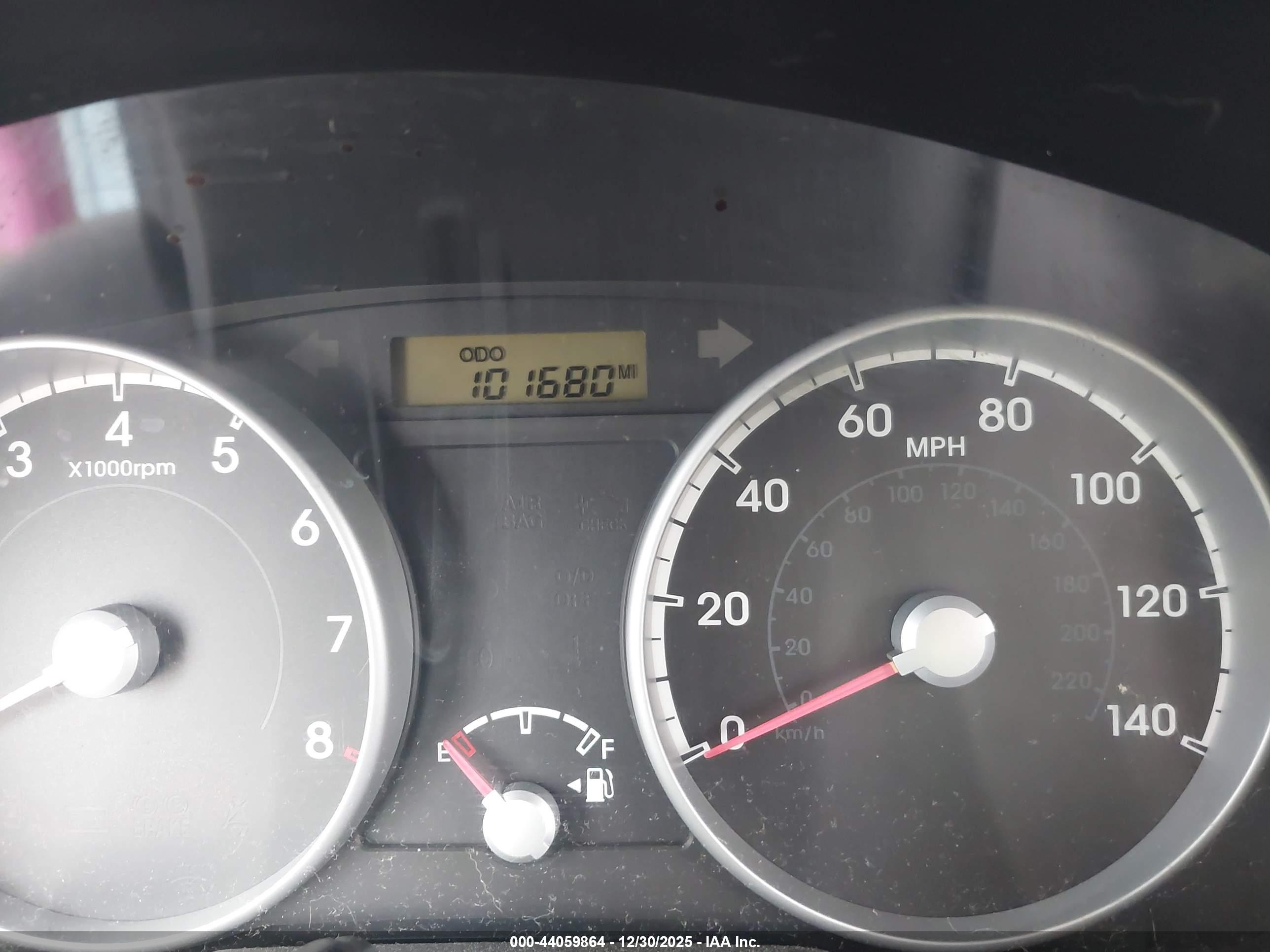 HYUNDAI ACCENT image 7