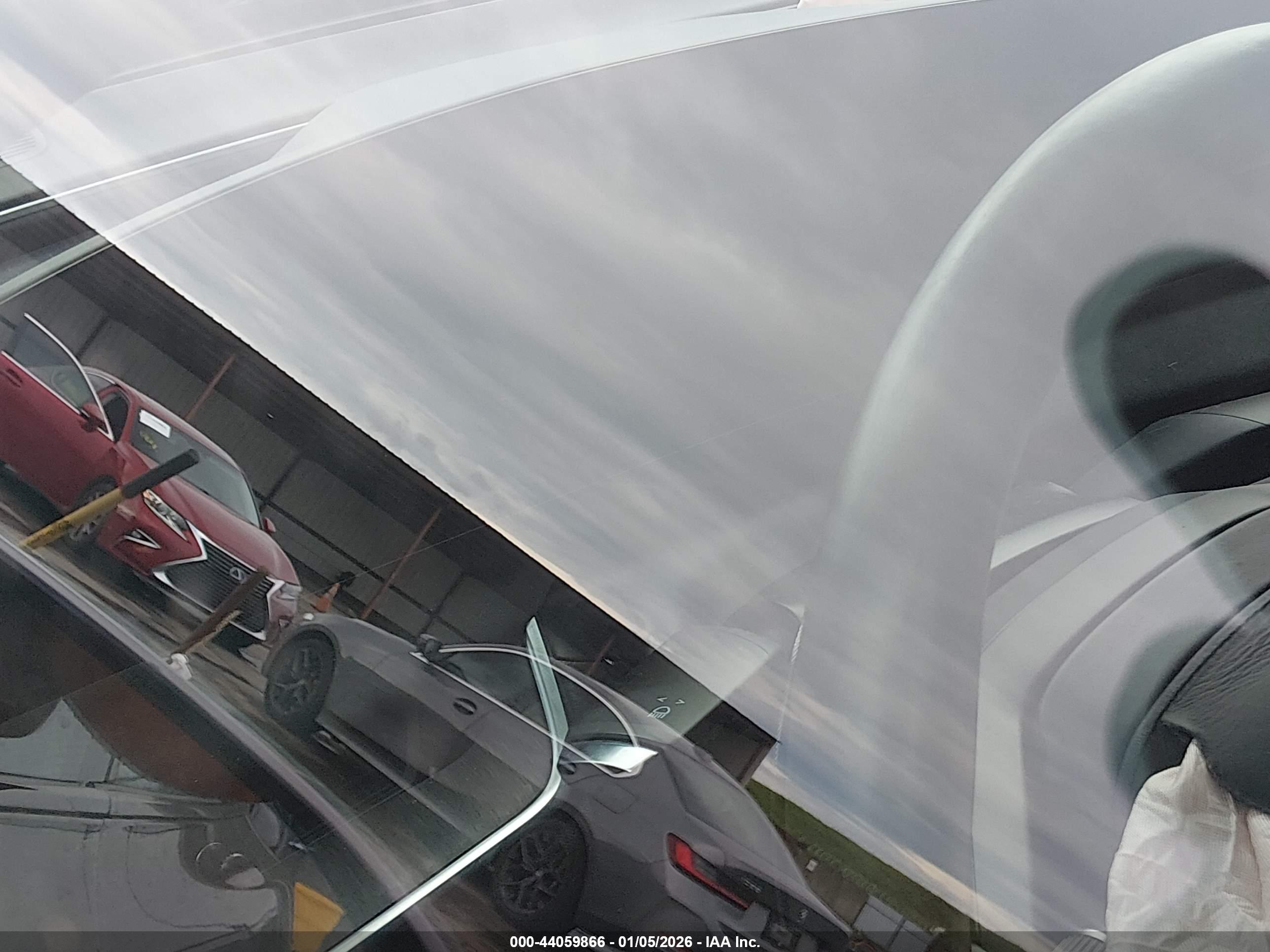 LUCID AIR image 7