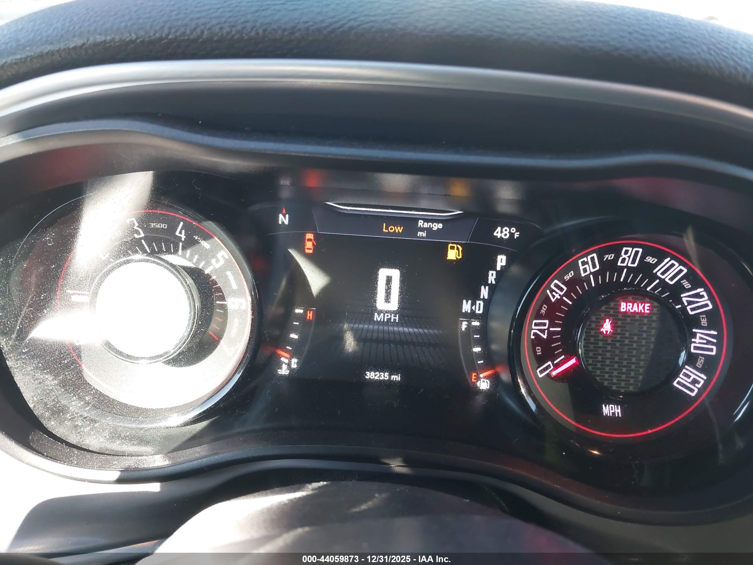 DODGE CHALLENGER image 7