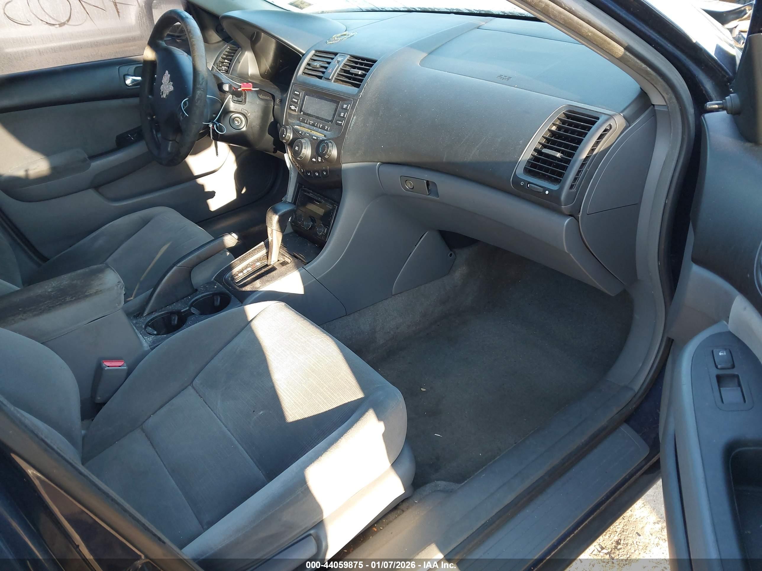 HONDA ACCORD image 5