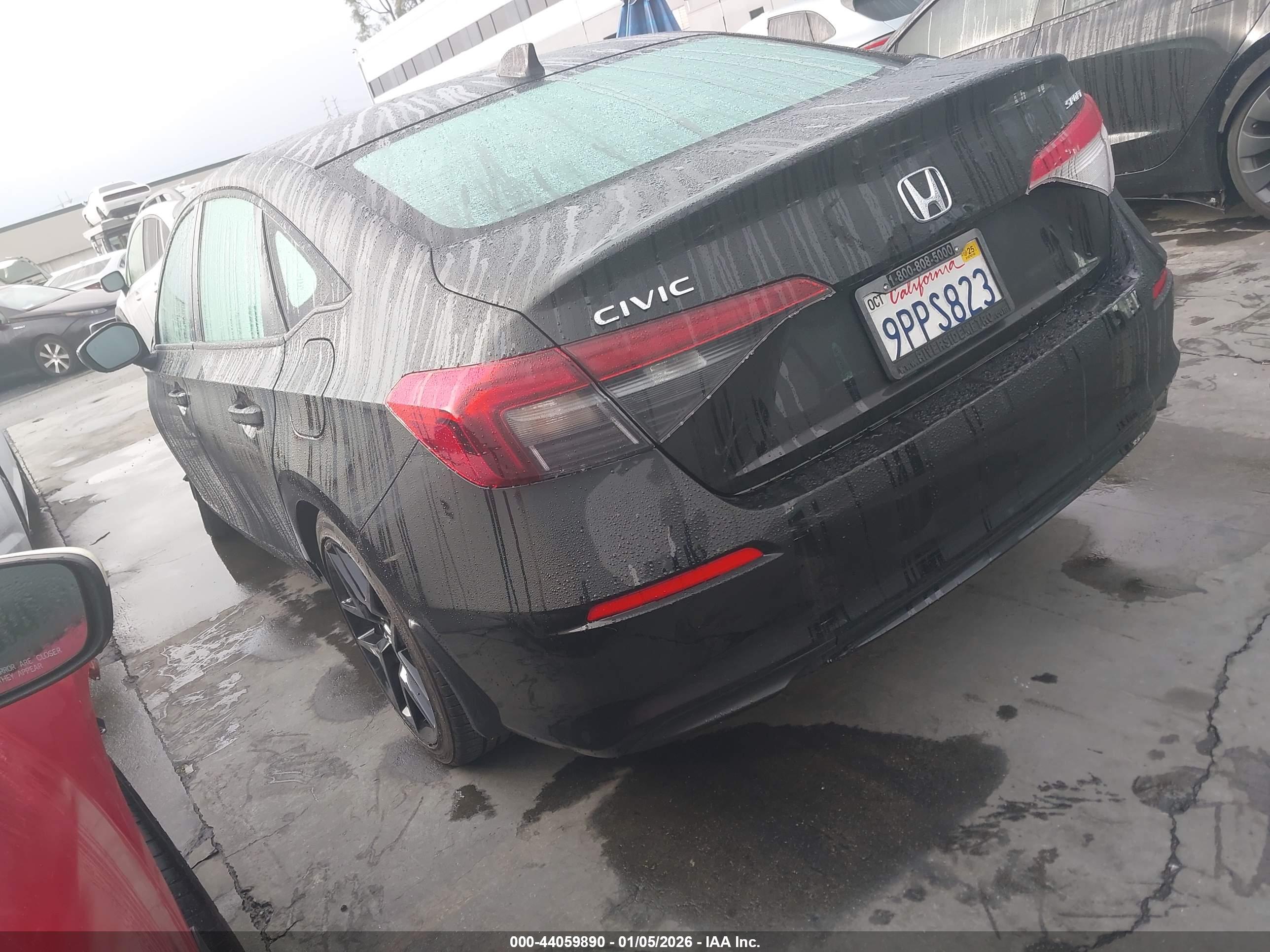 HONDA CIVIC image 3