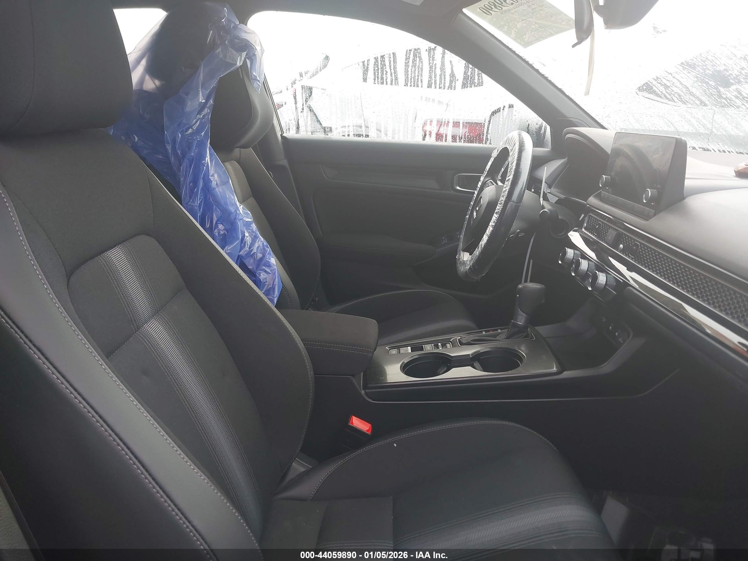 HONDA CIVIC image 5