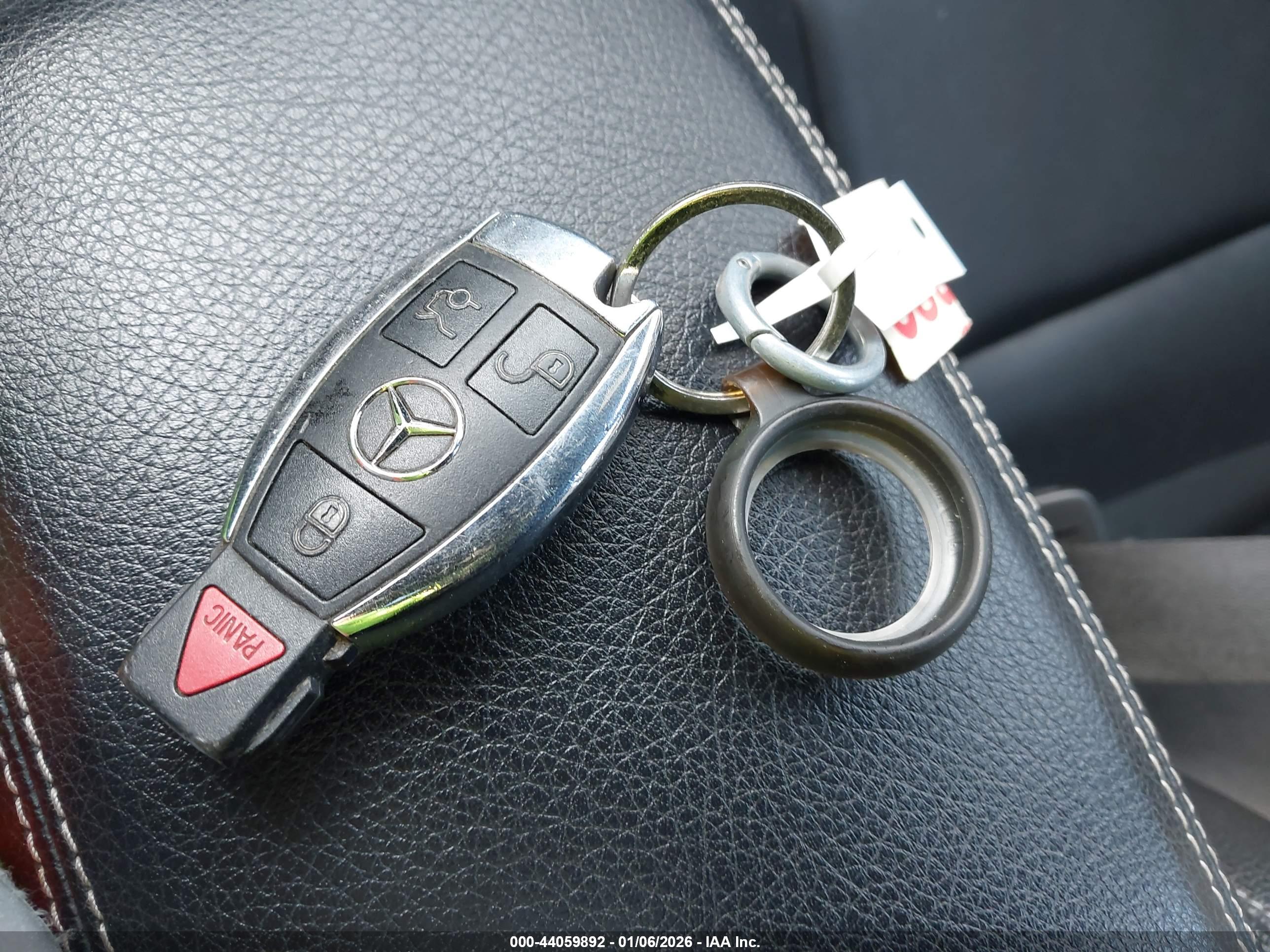 MERCEDES-BENZ CLA image 11