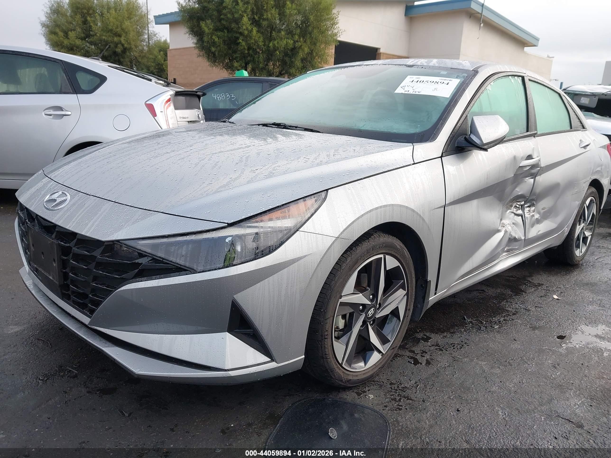 HYUNDAI ELANTRA image 2