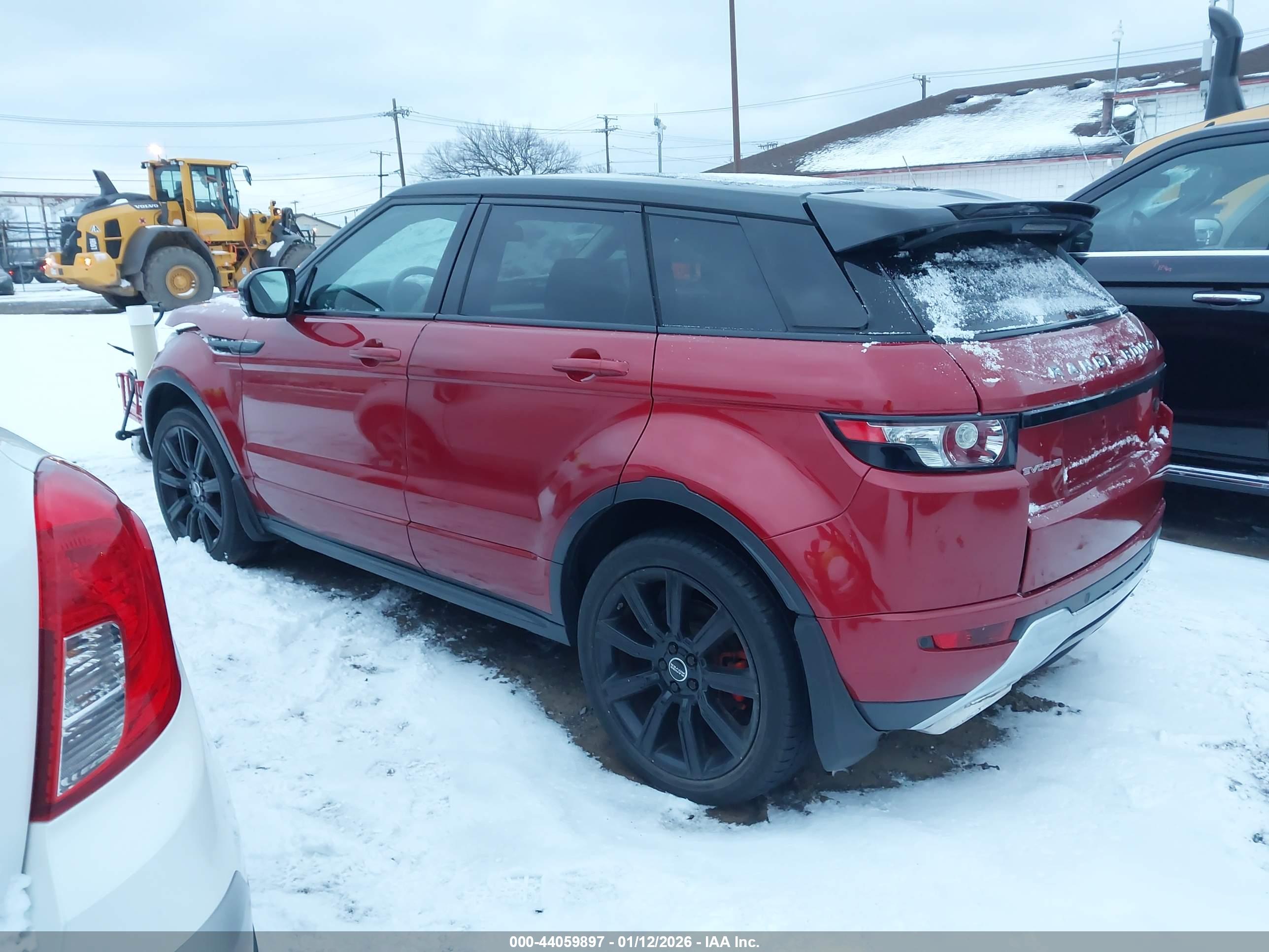 LAND ROVER image 3