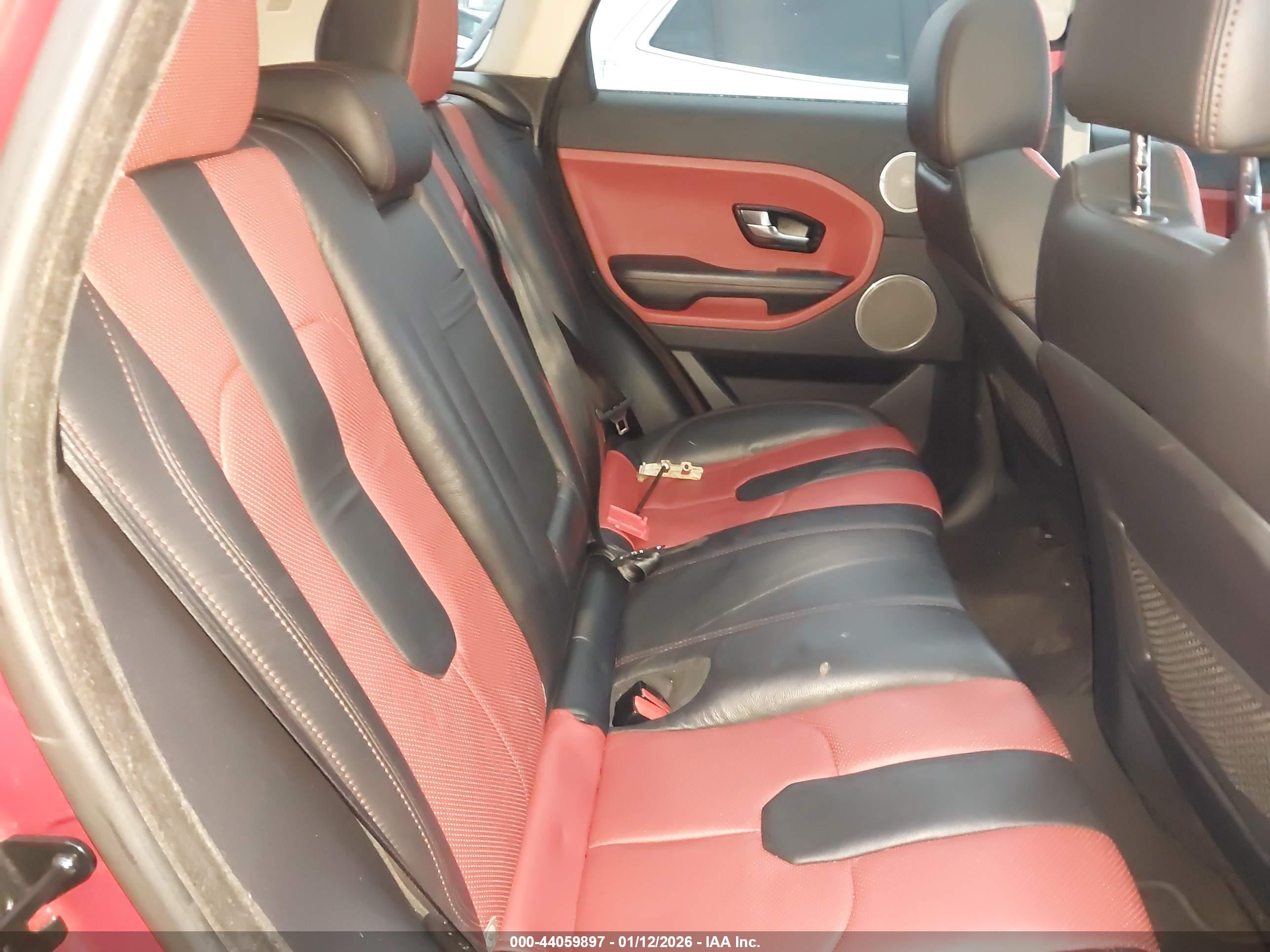LAND ROVER image 8