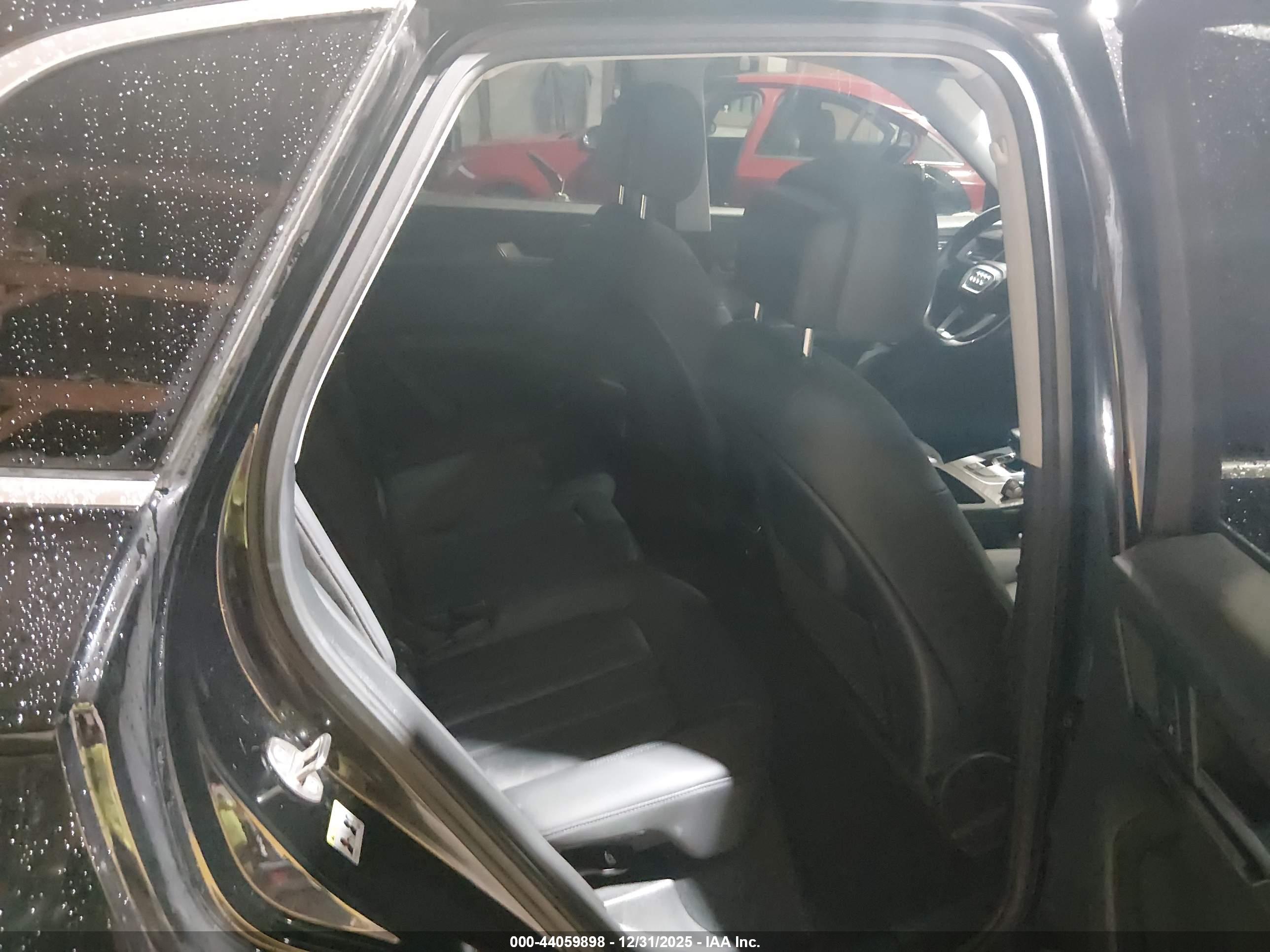 AUDI Q5 image 8