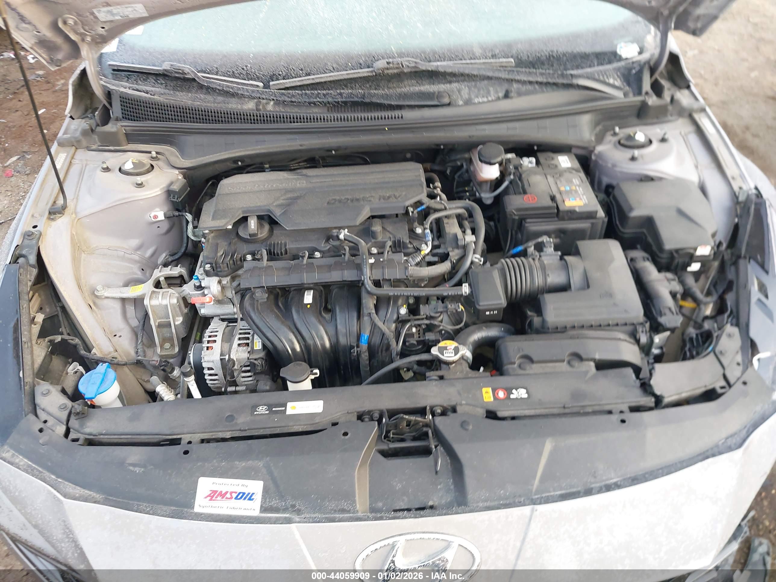 HYUNDAI ELANTRA image 10