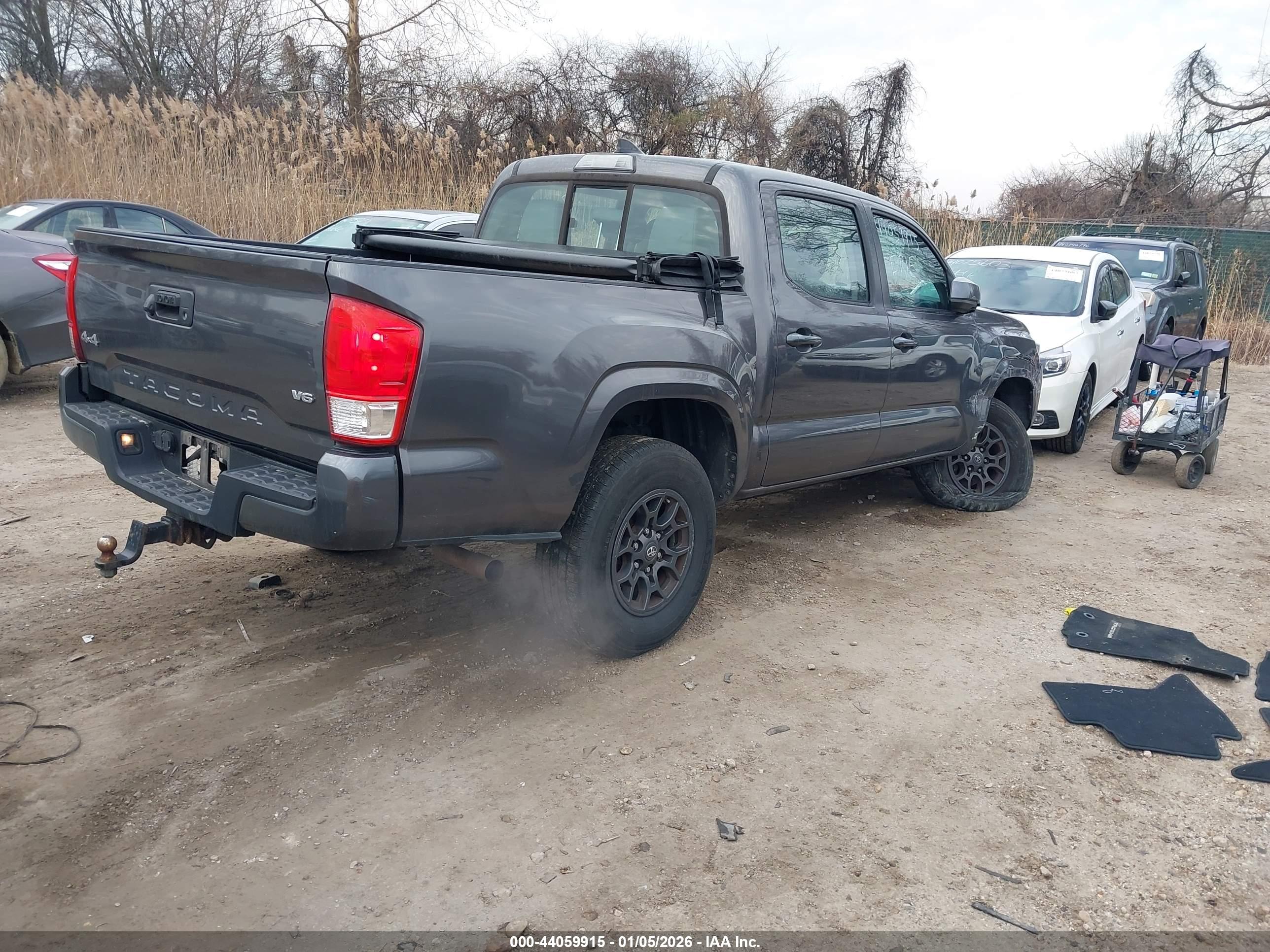TOYOTA TACOMA image 4