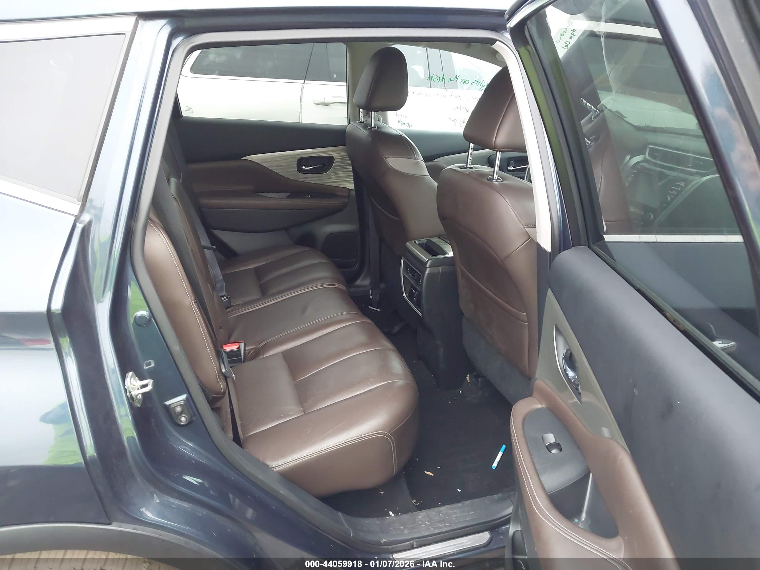 NISSAN MURANO image 8