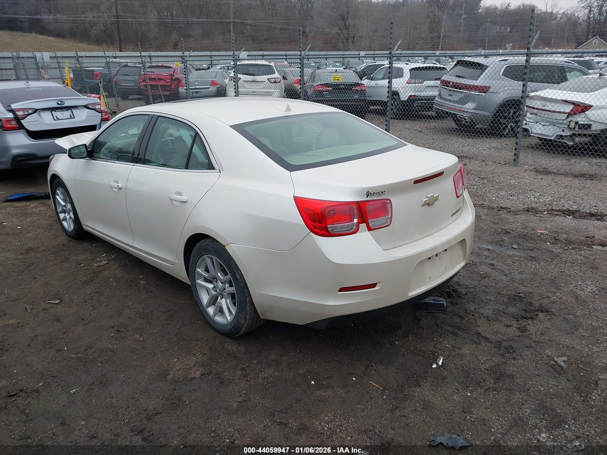 CHEVROLET MALIBU image 3