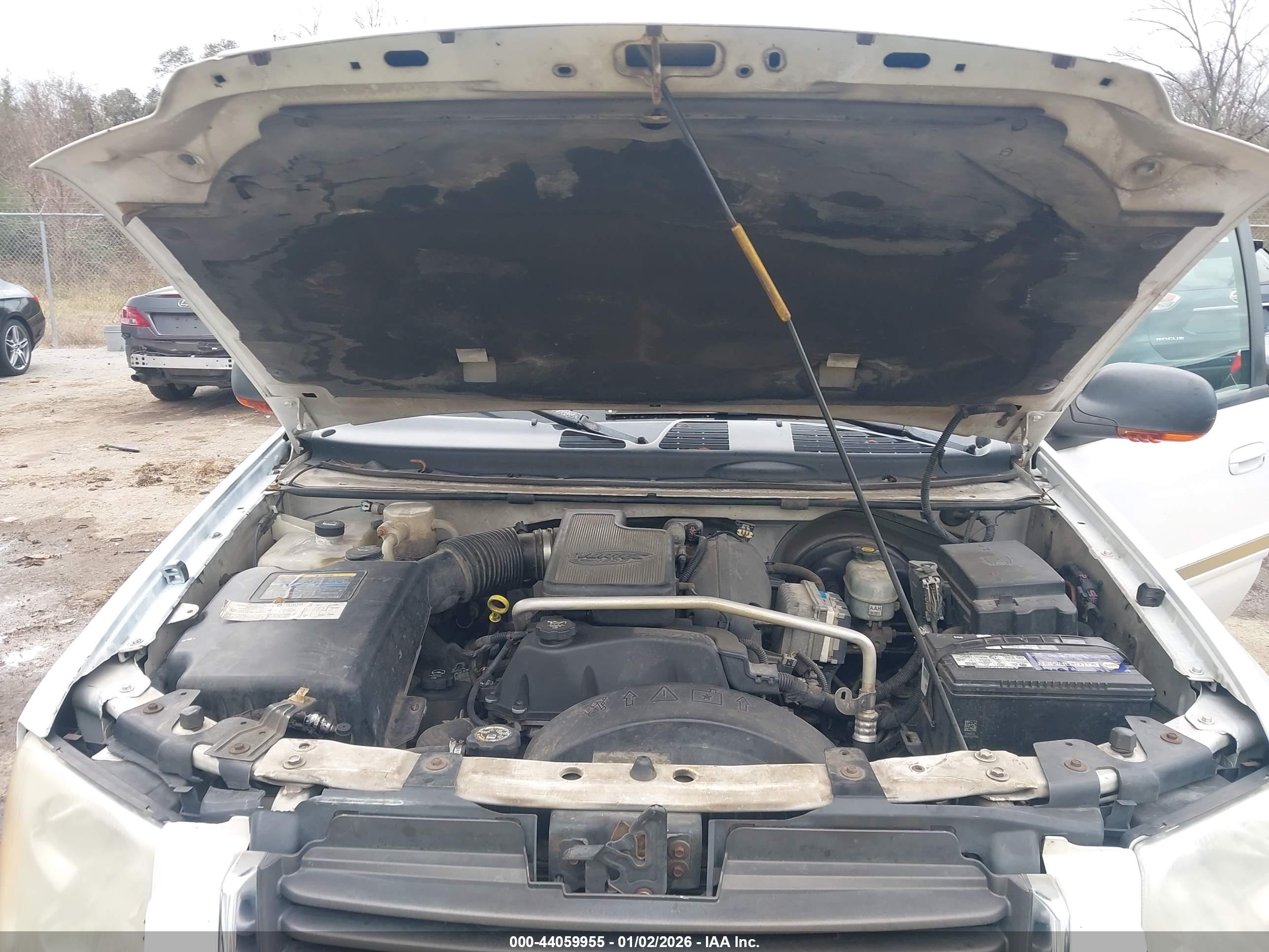 GMC ENVOY image 10
