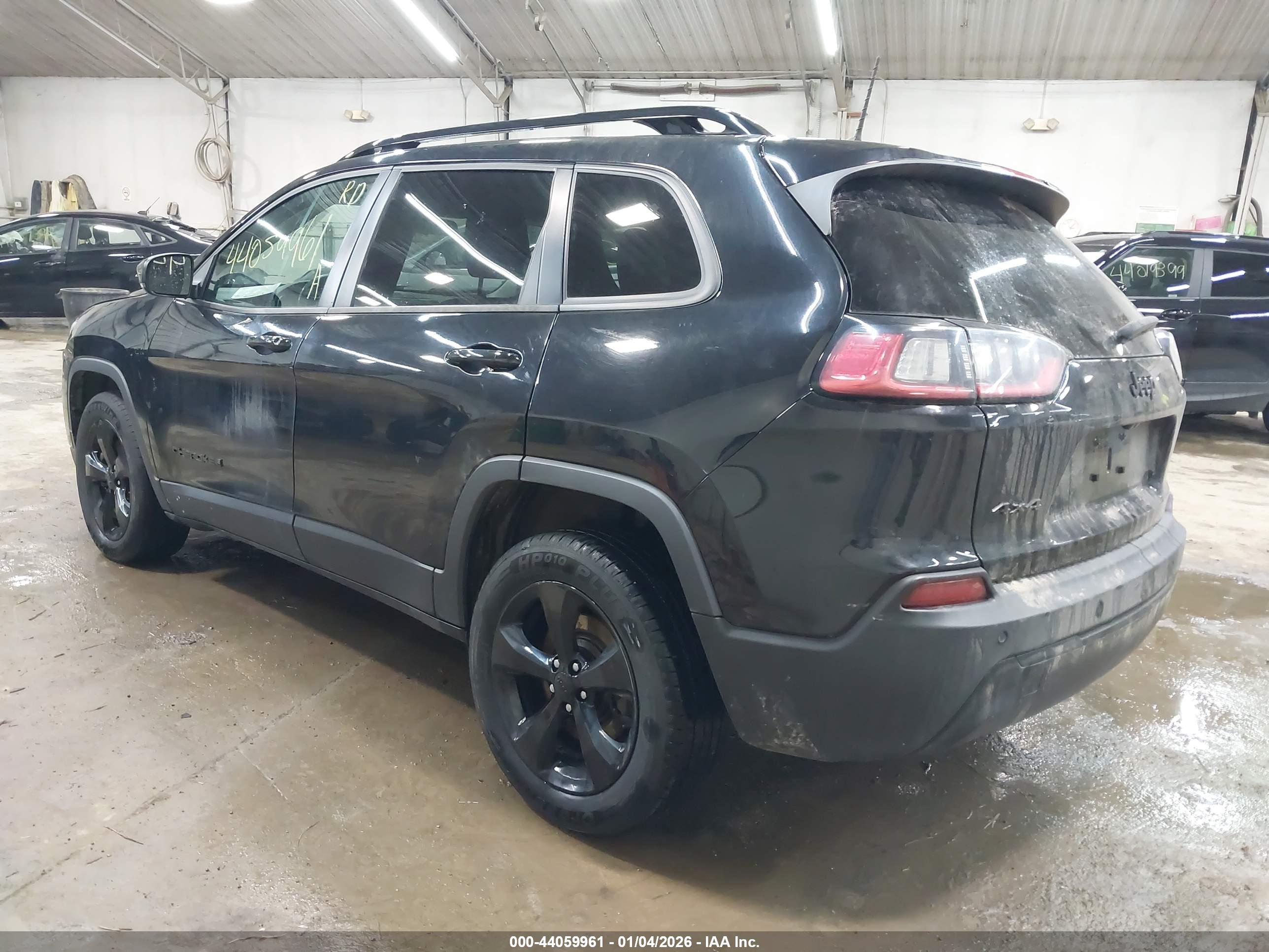 JEEP CHEROKEE image 3