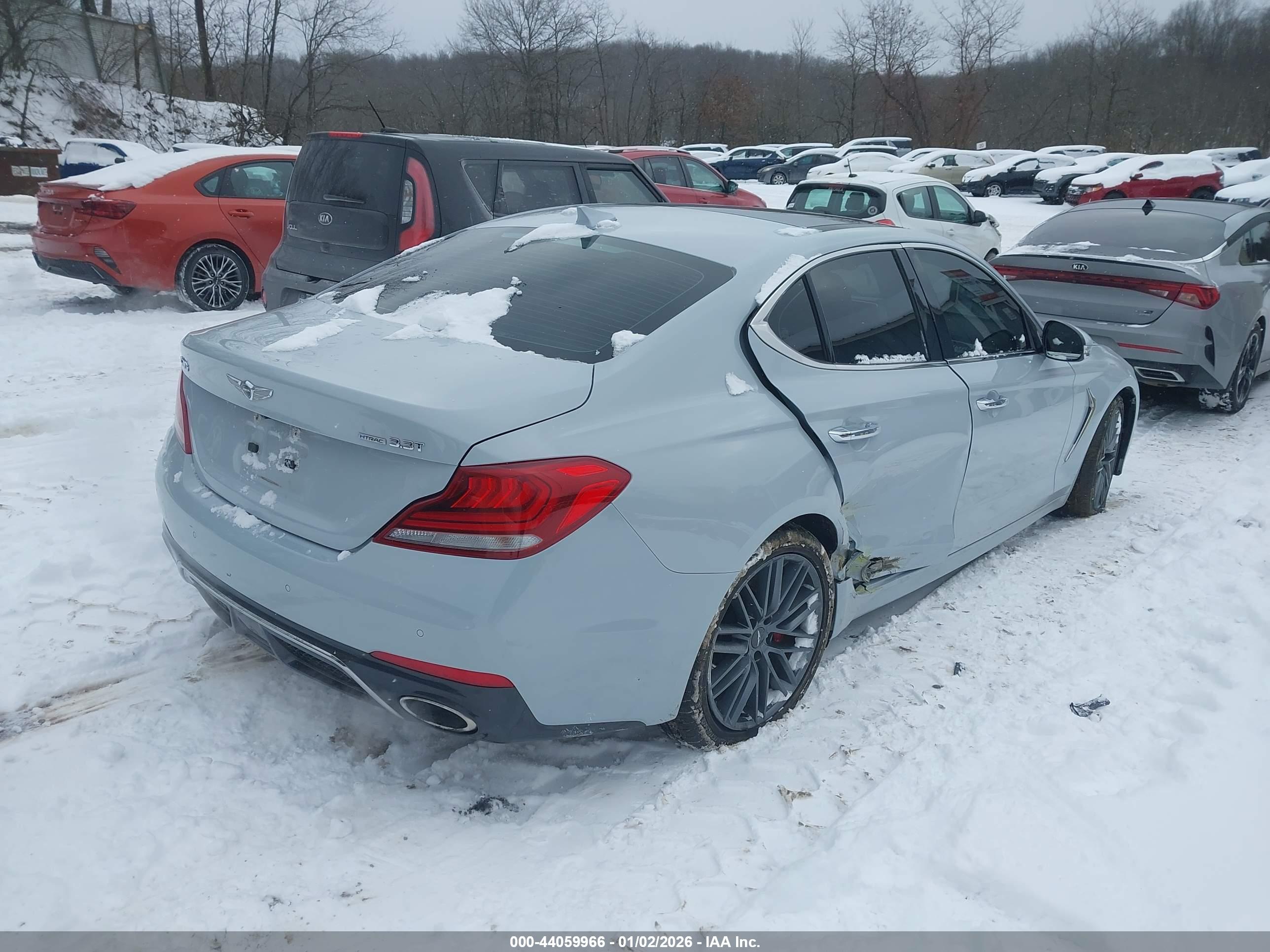 GENESIS G70 image 4