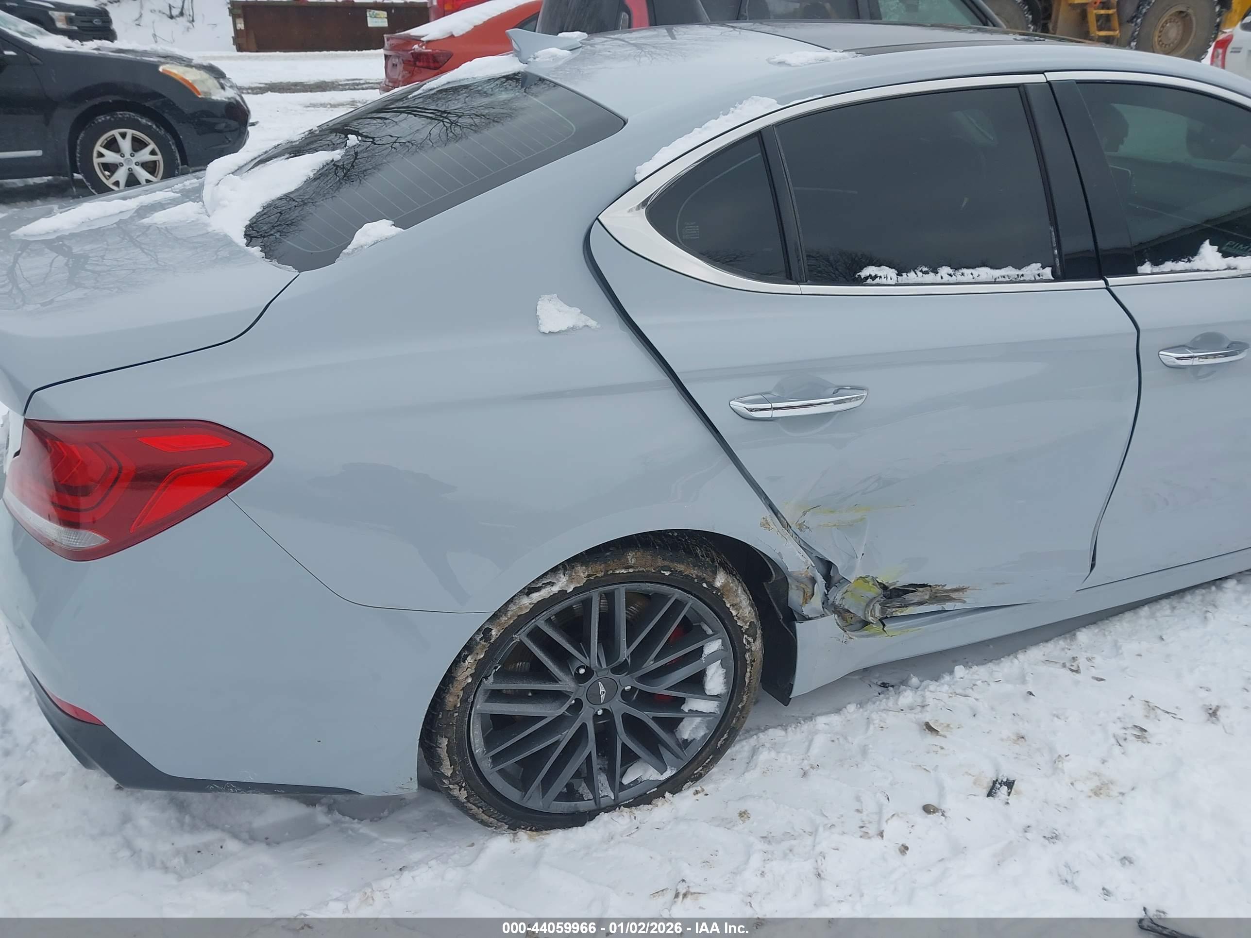 GENESIS G70 image 6