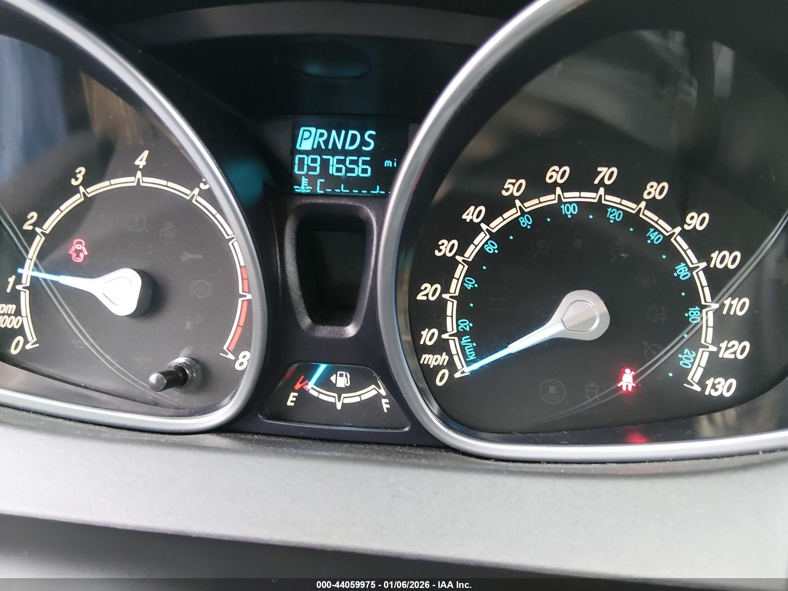 FORD FIESTA image 7