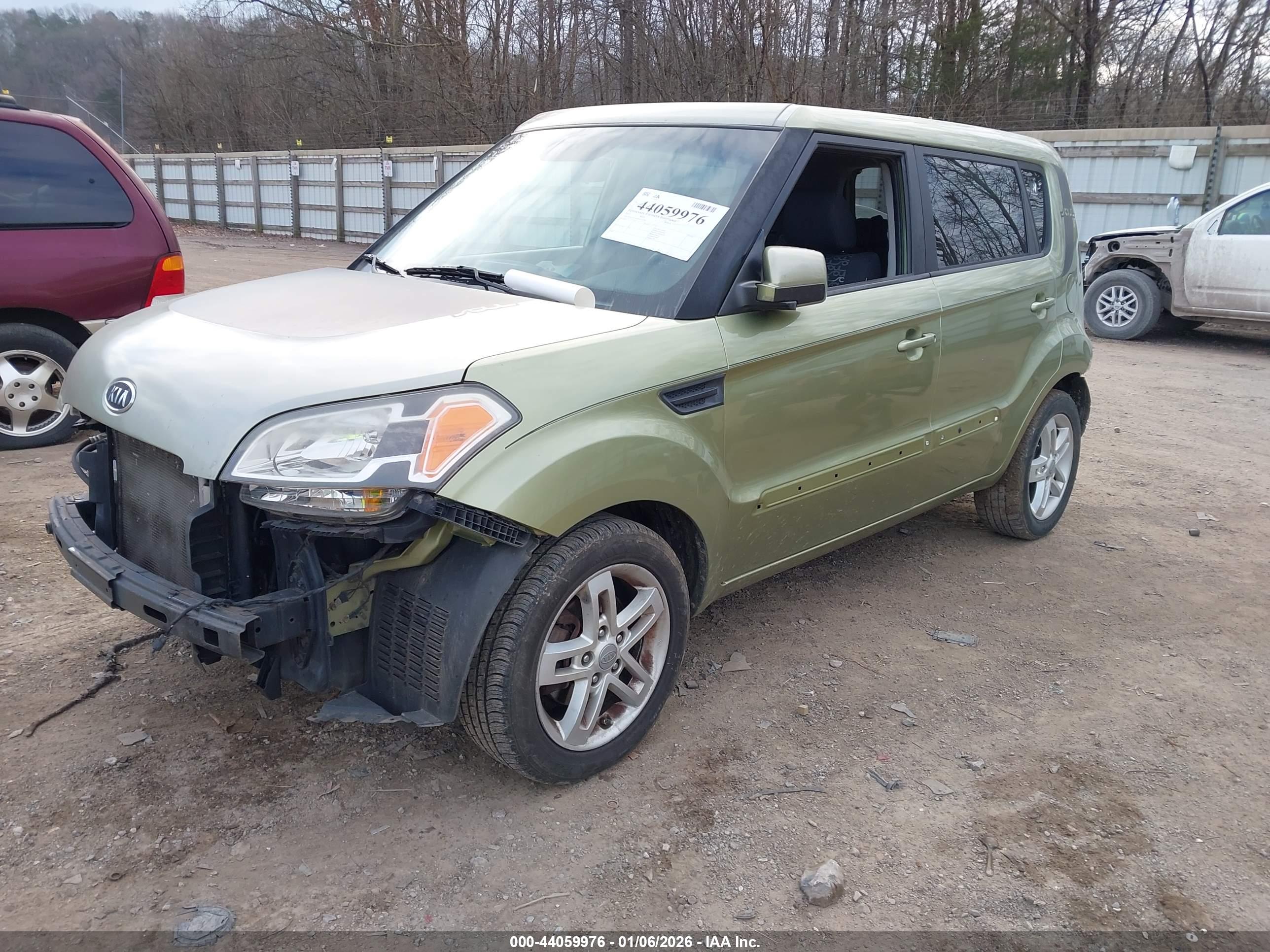 KIA SOUL image 2