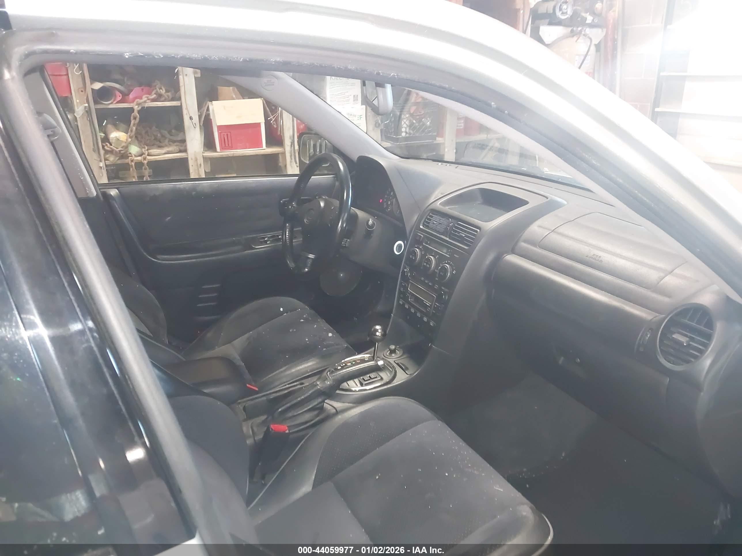 LEXUS IS image 5