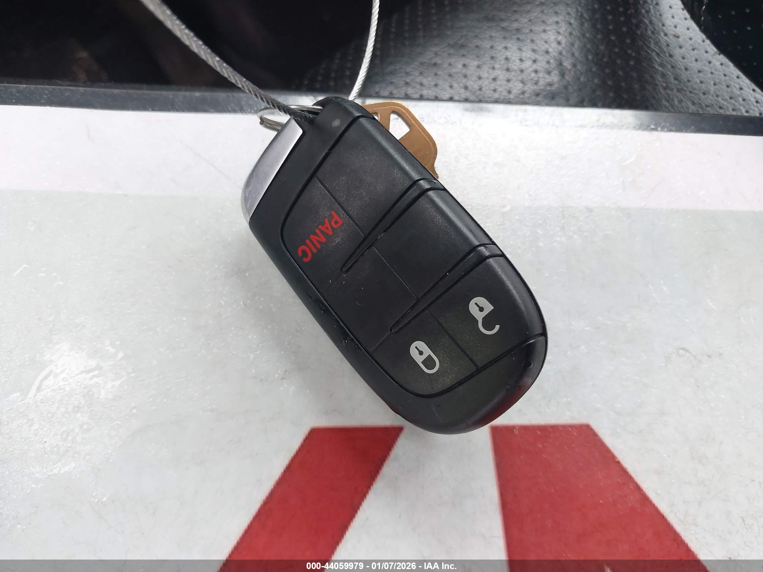 JEEP GRAND image 11