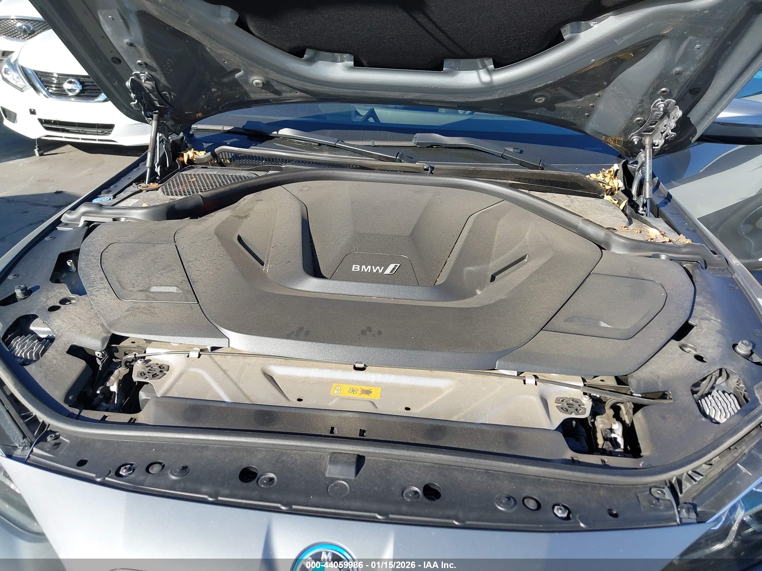 BMW I4 image 10
