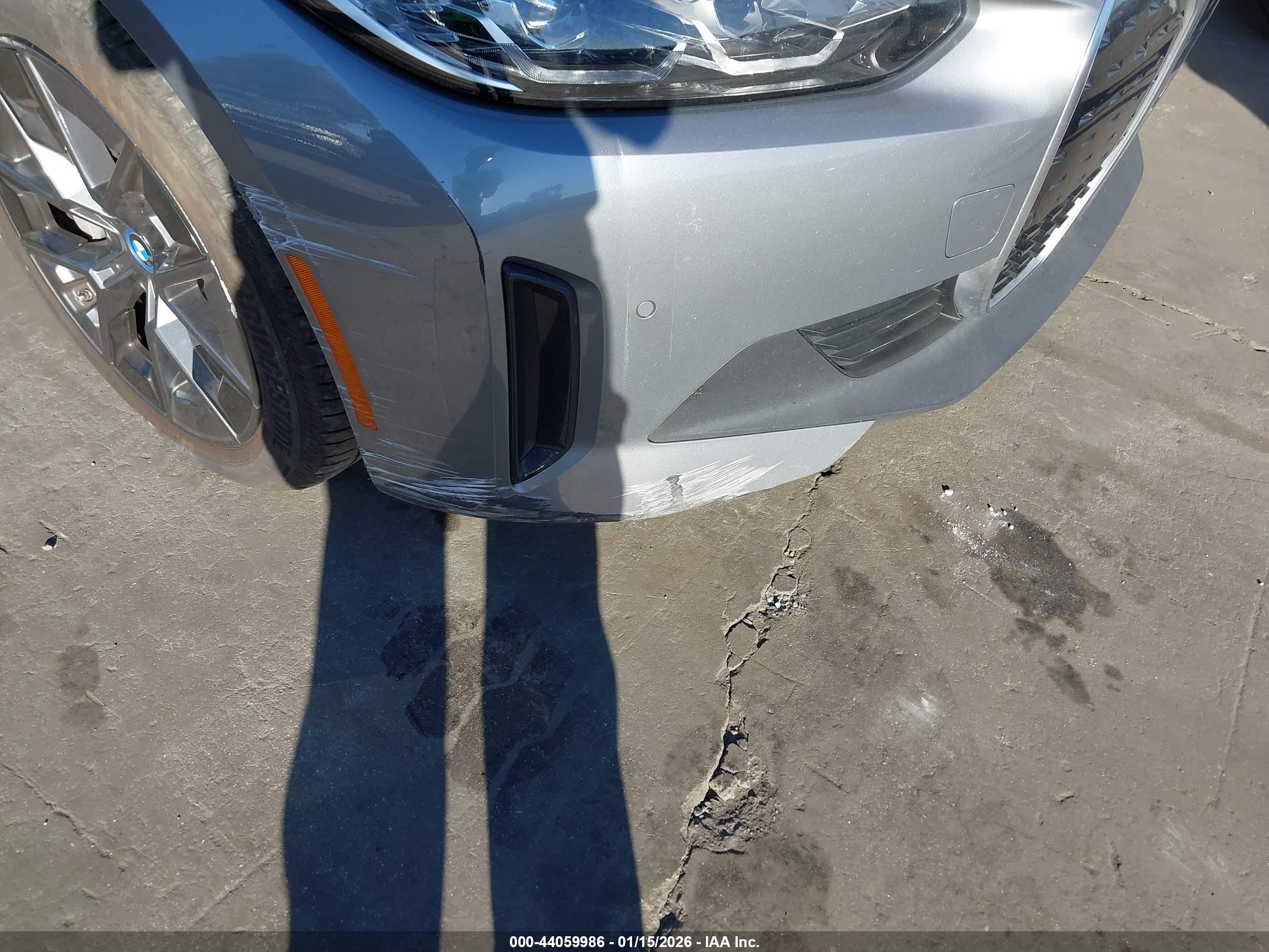 BMW I4 image 6
