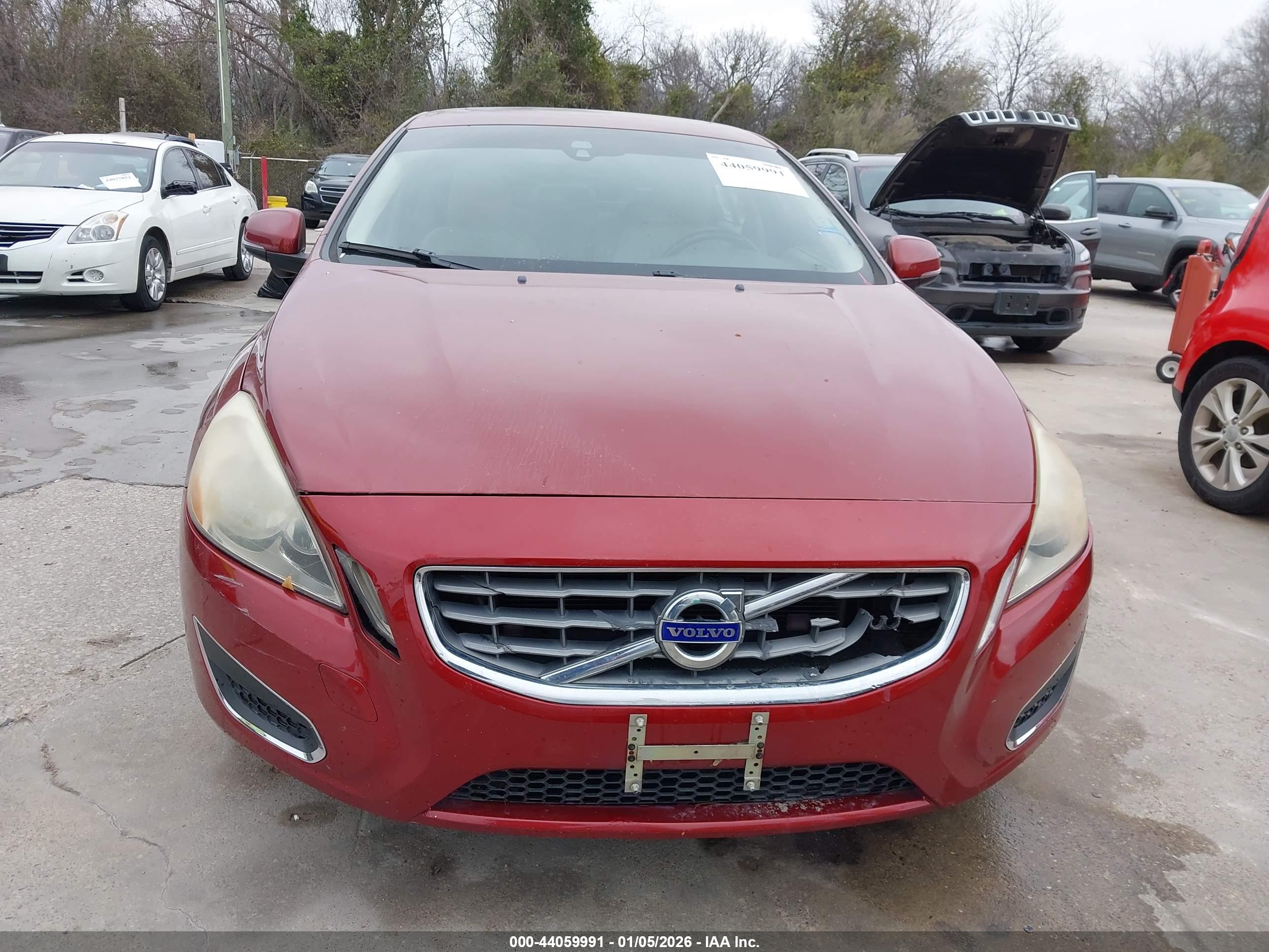 VOLVO S60 image 6