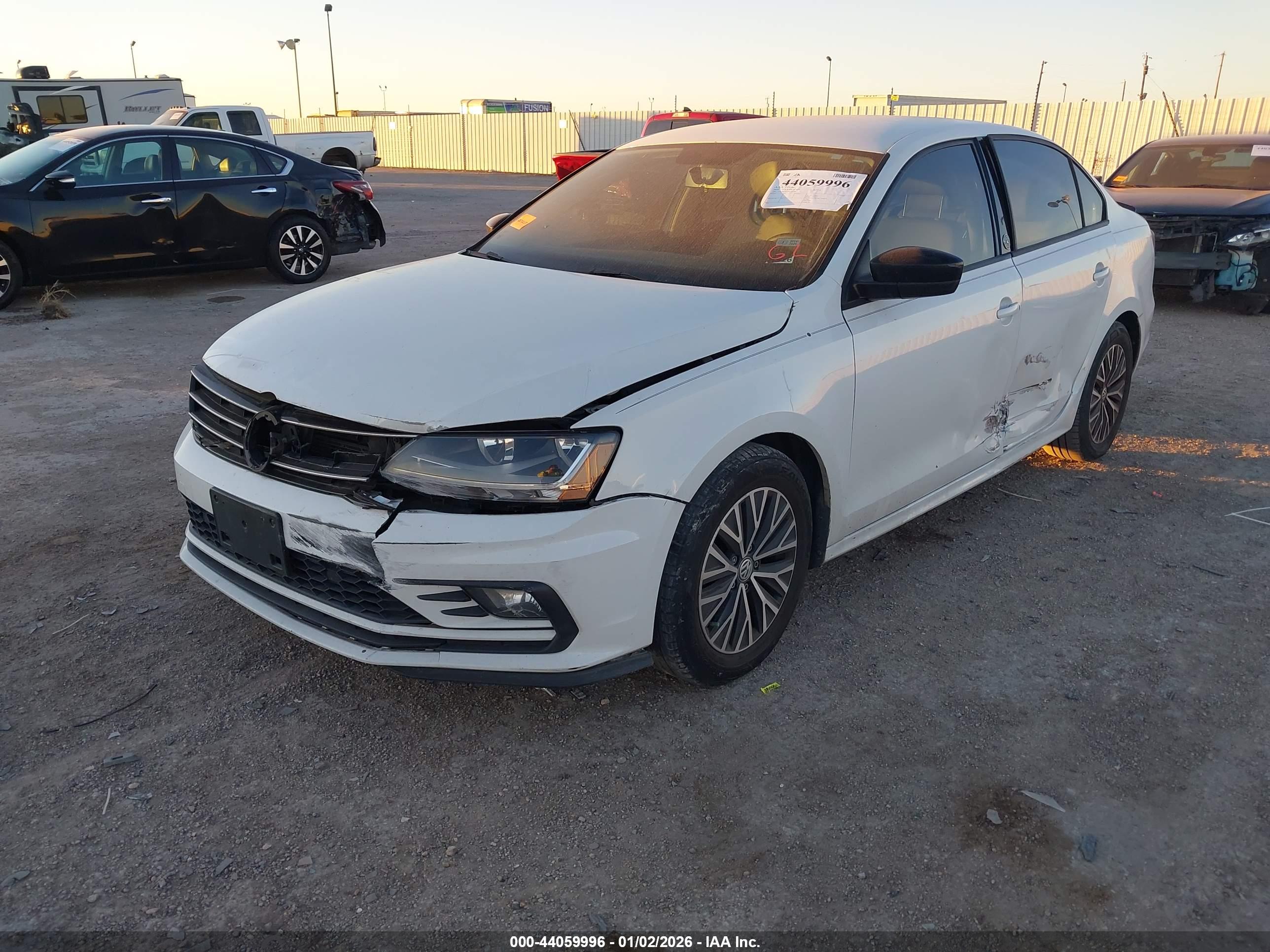 VOLKSWAGEN JETTA image 6