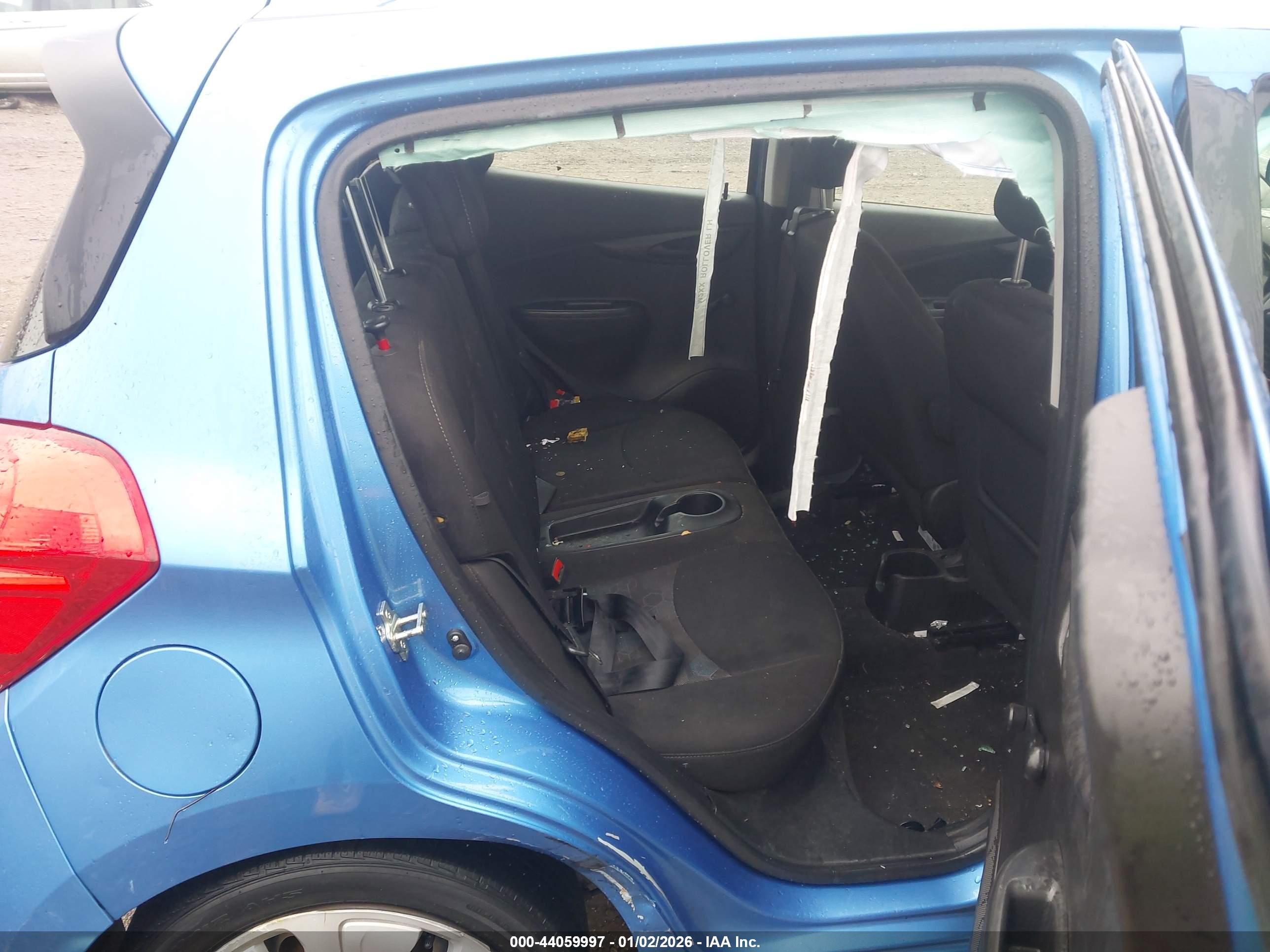 CHEVROLET SPARK image 8