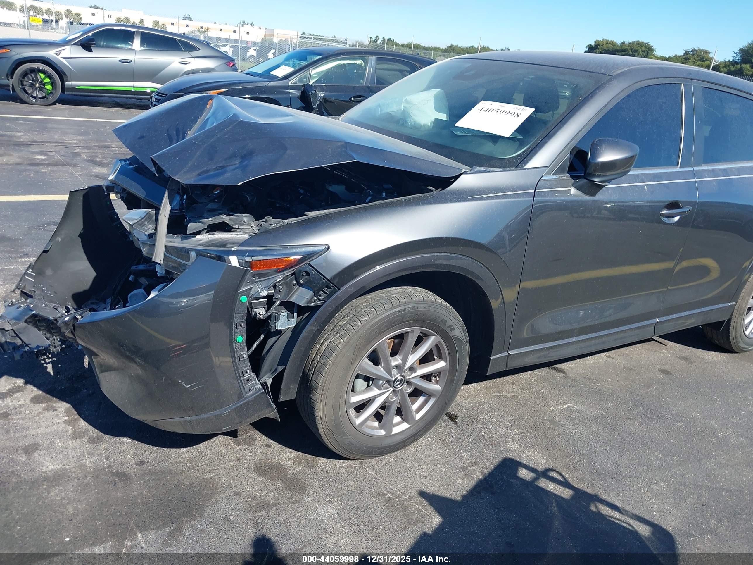 MAZDA CX-5 image 6