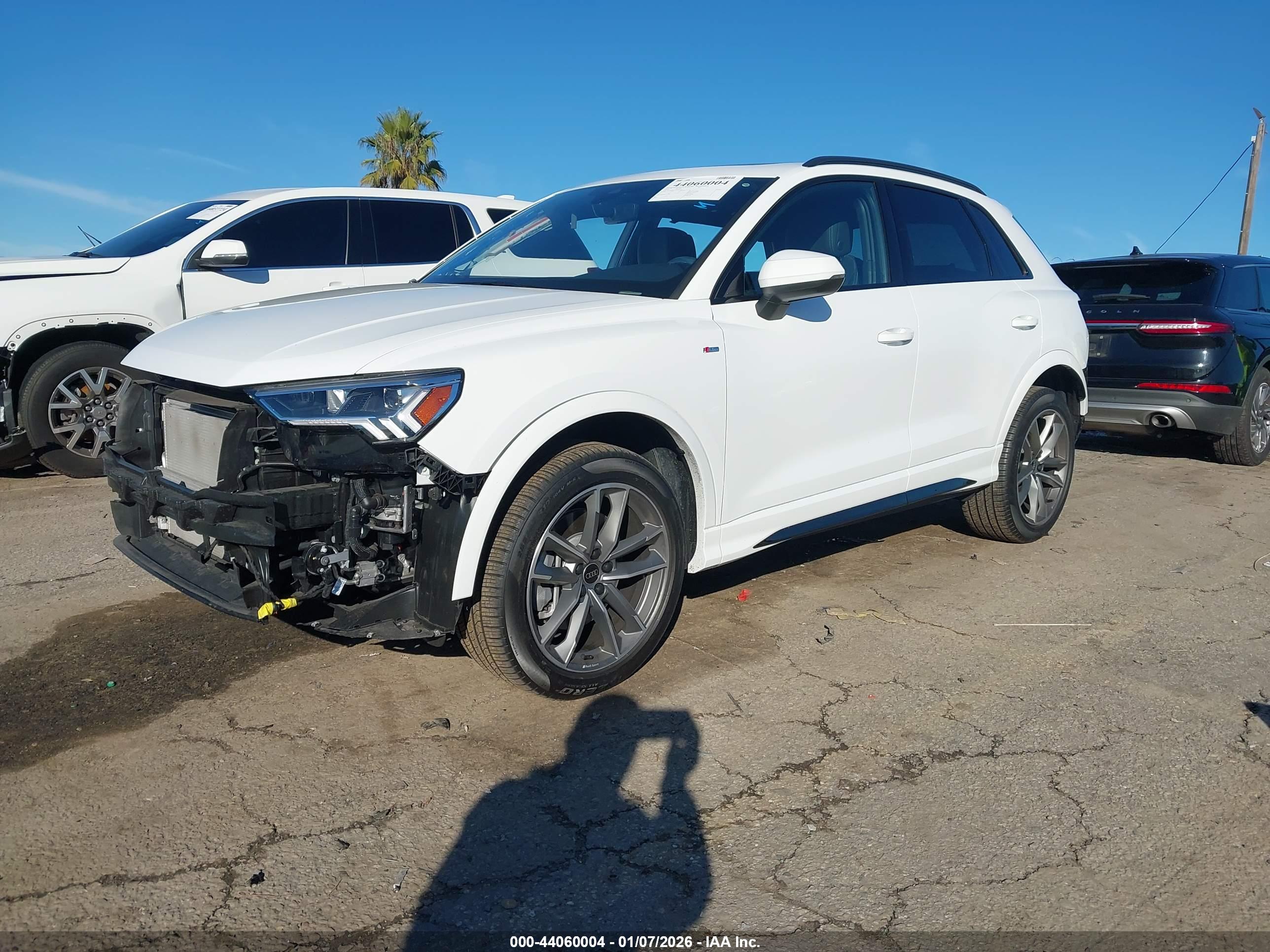 AUDI Q3 image 2