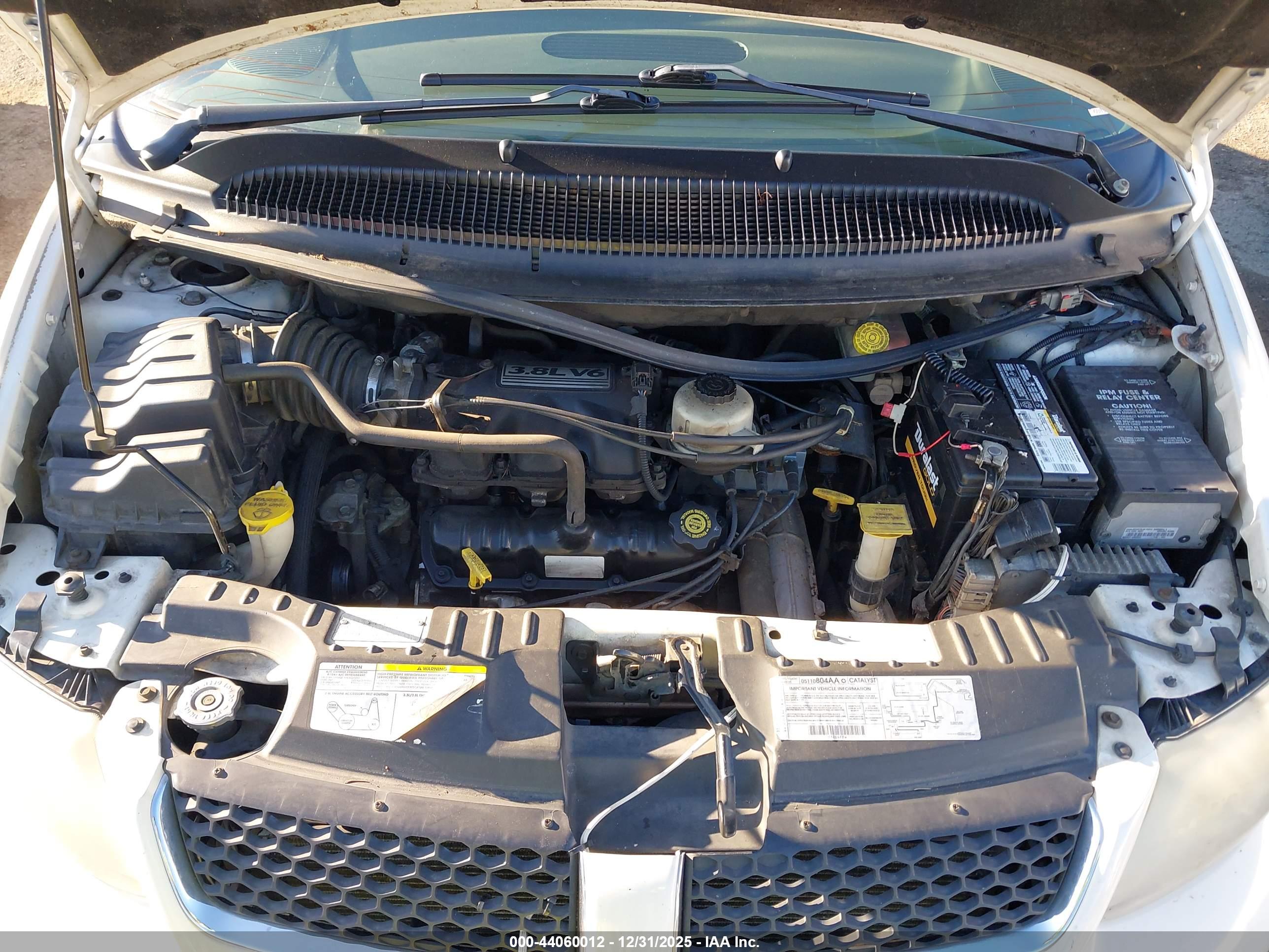 DODGE GRAND image 10