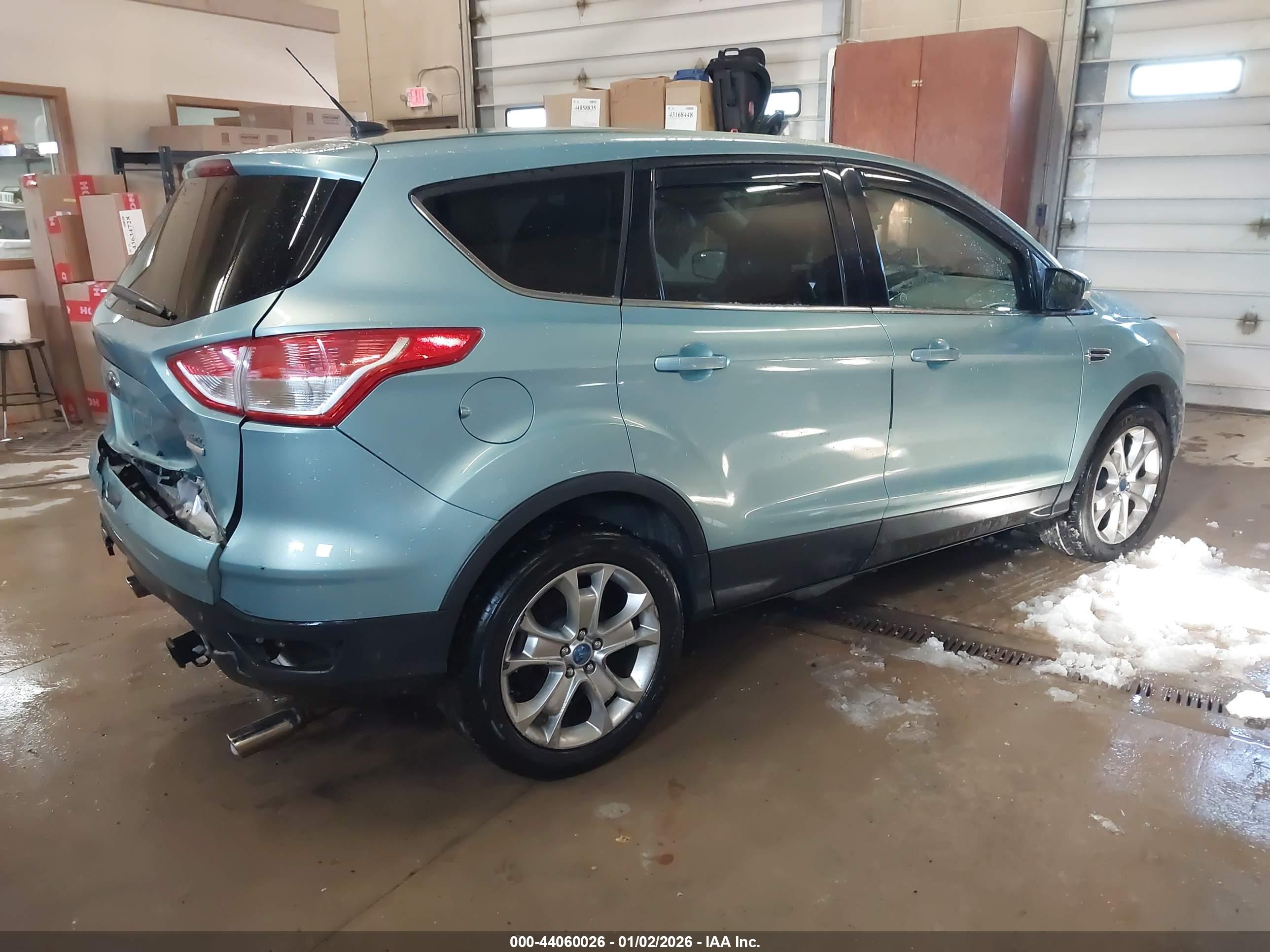 FORD ESCAPE image 4