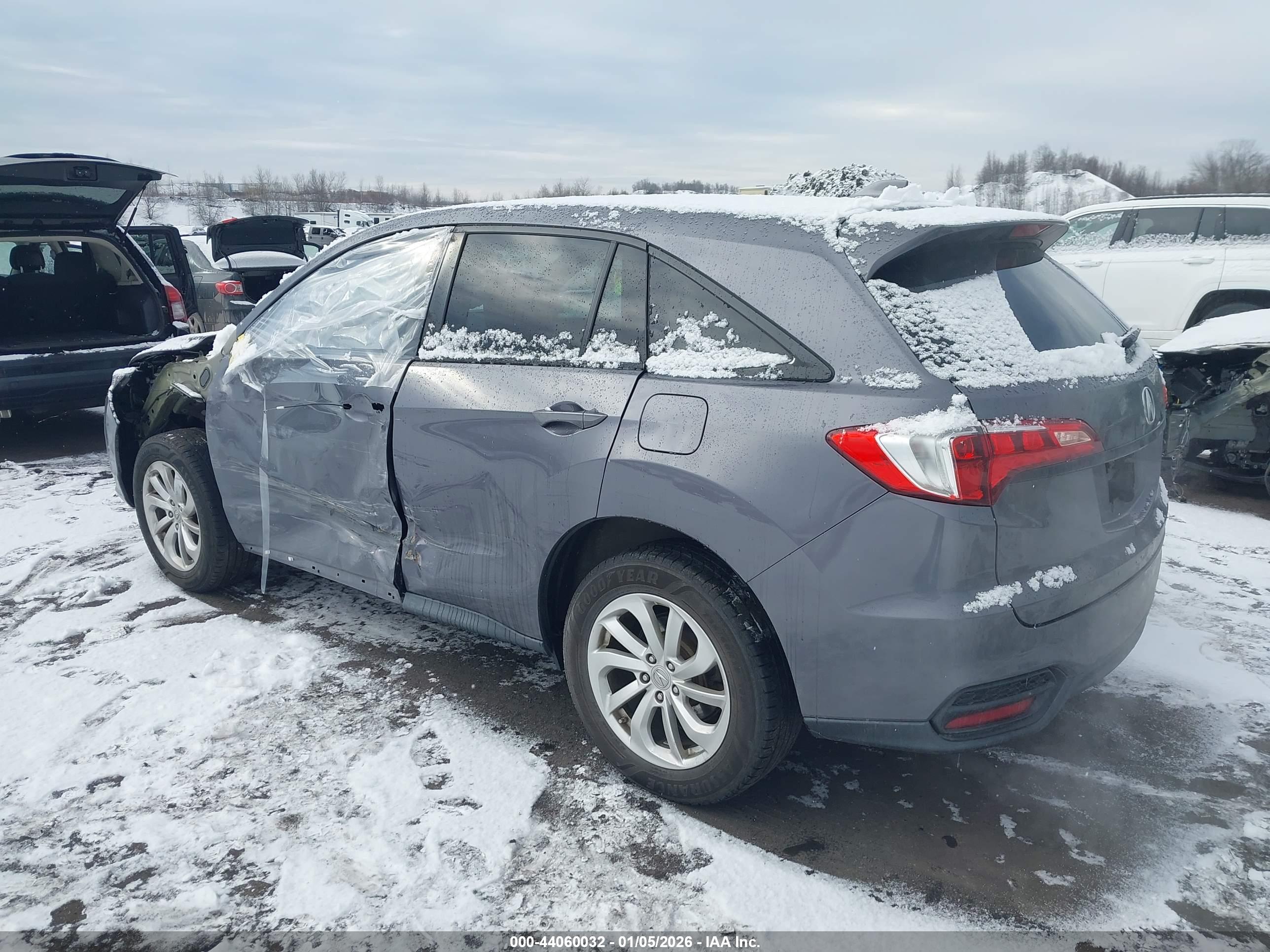 ACURA RDX image 3