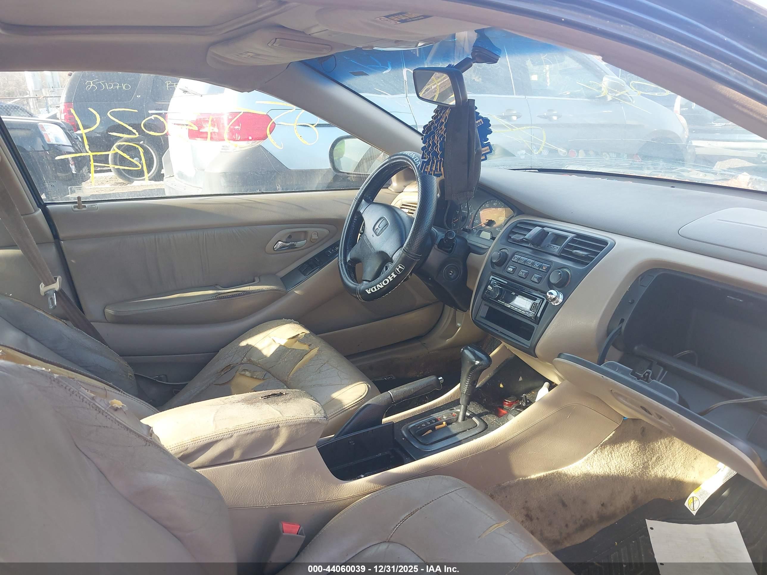 HONDA ACCORD image 5