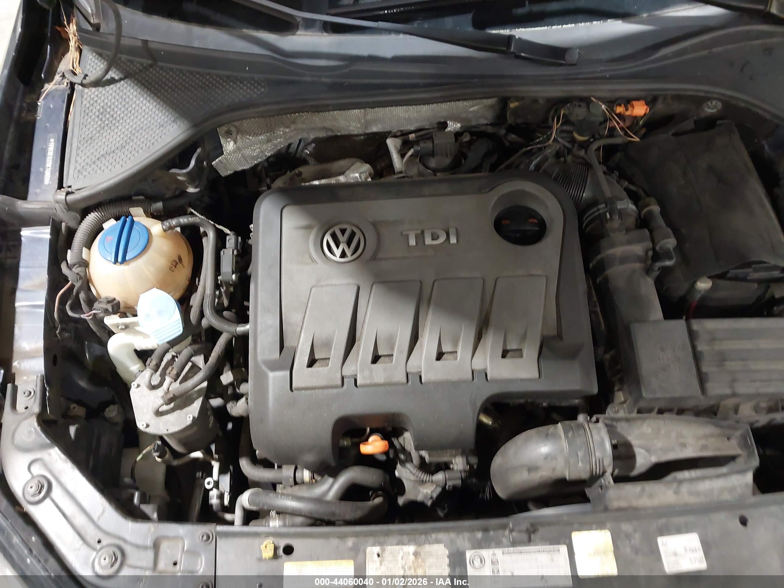 VOLKSWAGEN PASSAT image 10