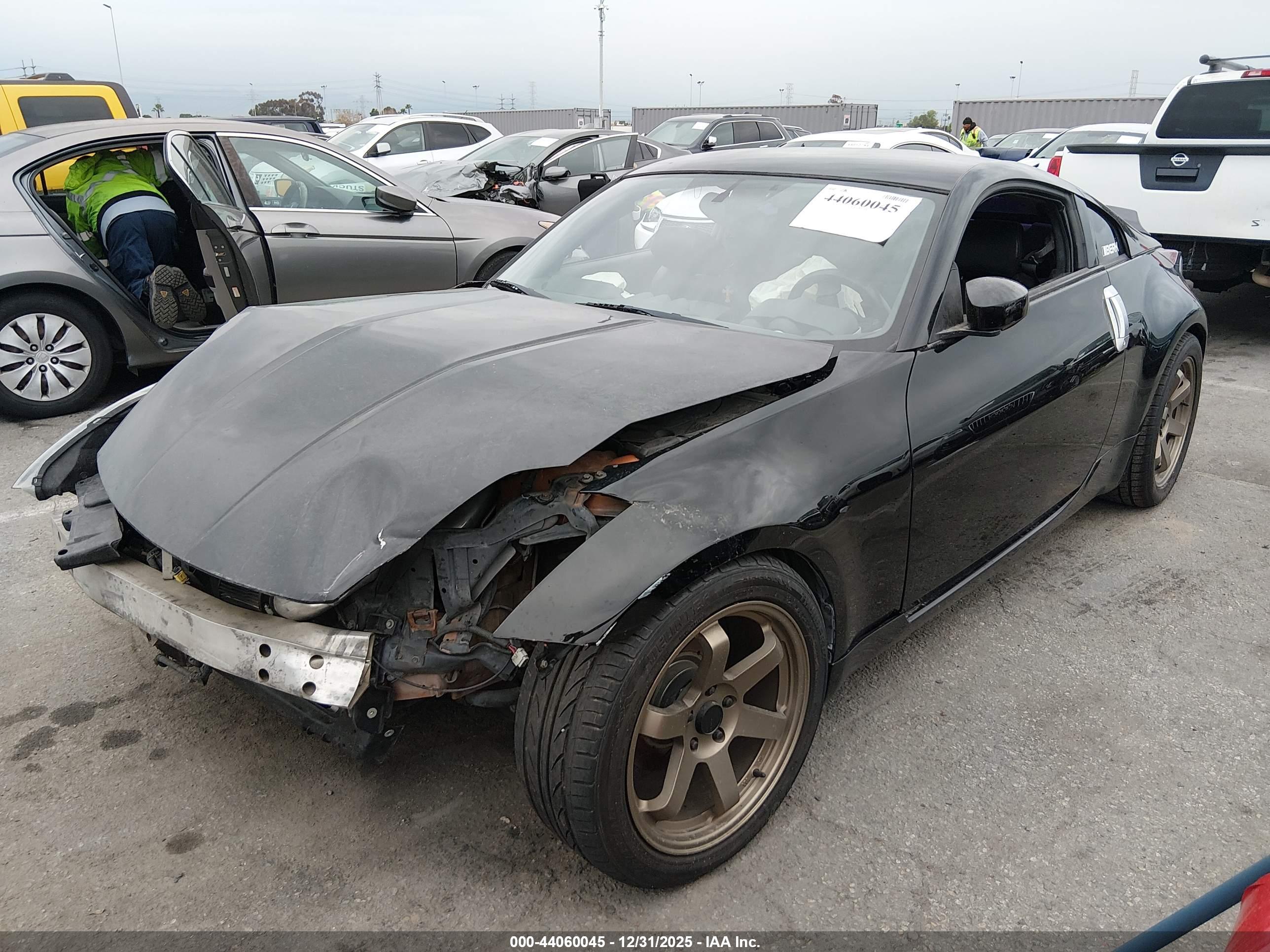NISSAN 350Z image 2